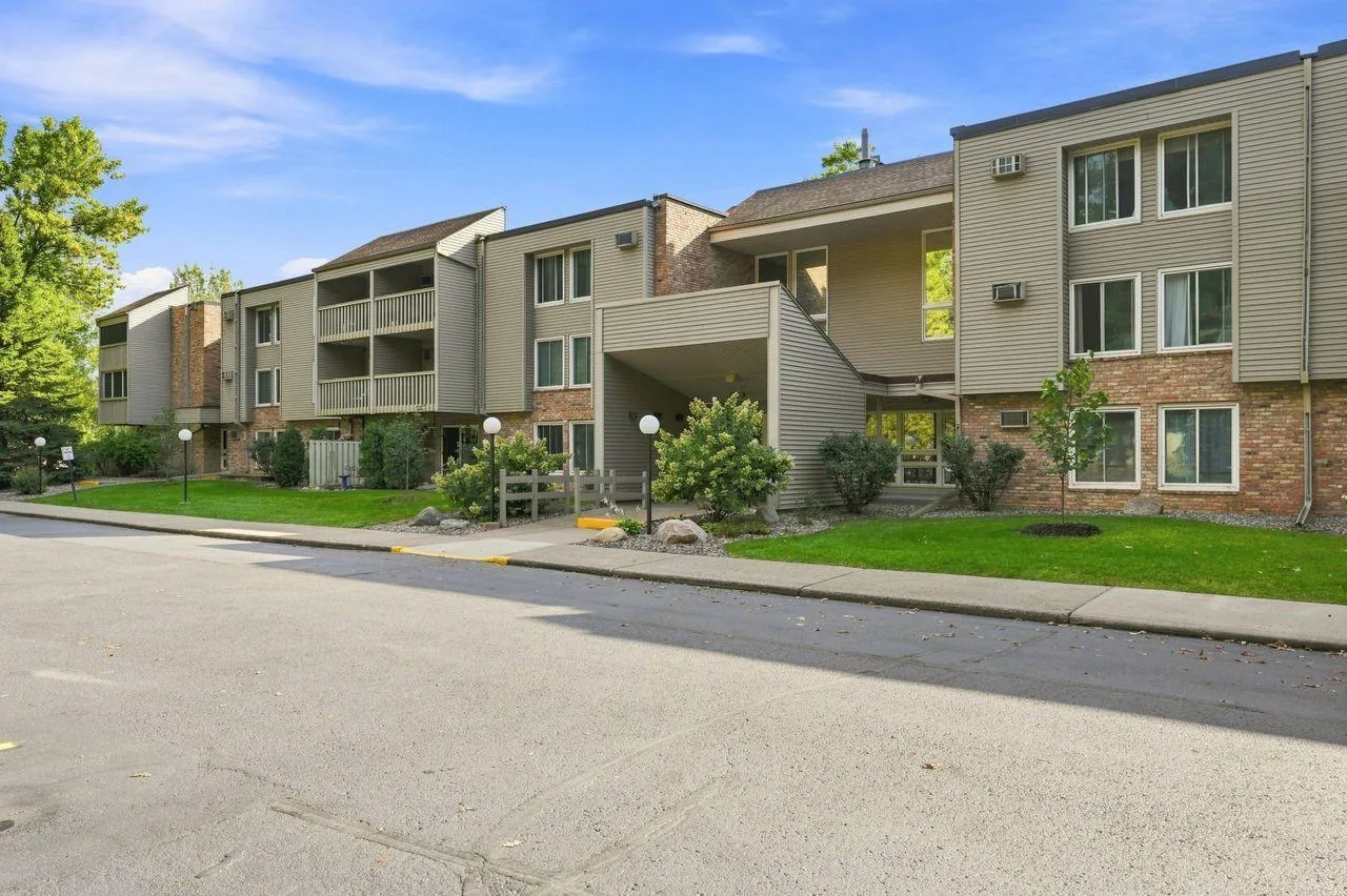 Photo 22 of 4045 Hodgson Road Unit 201