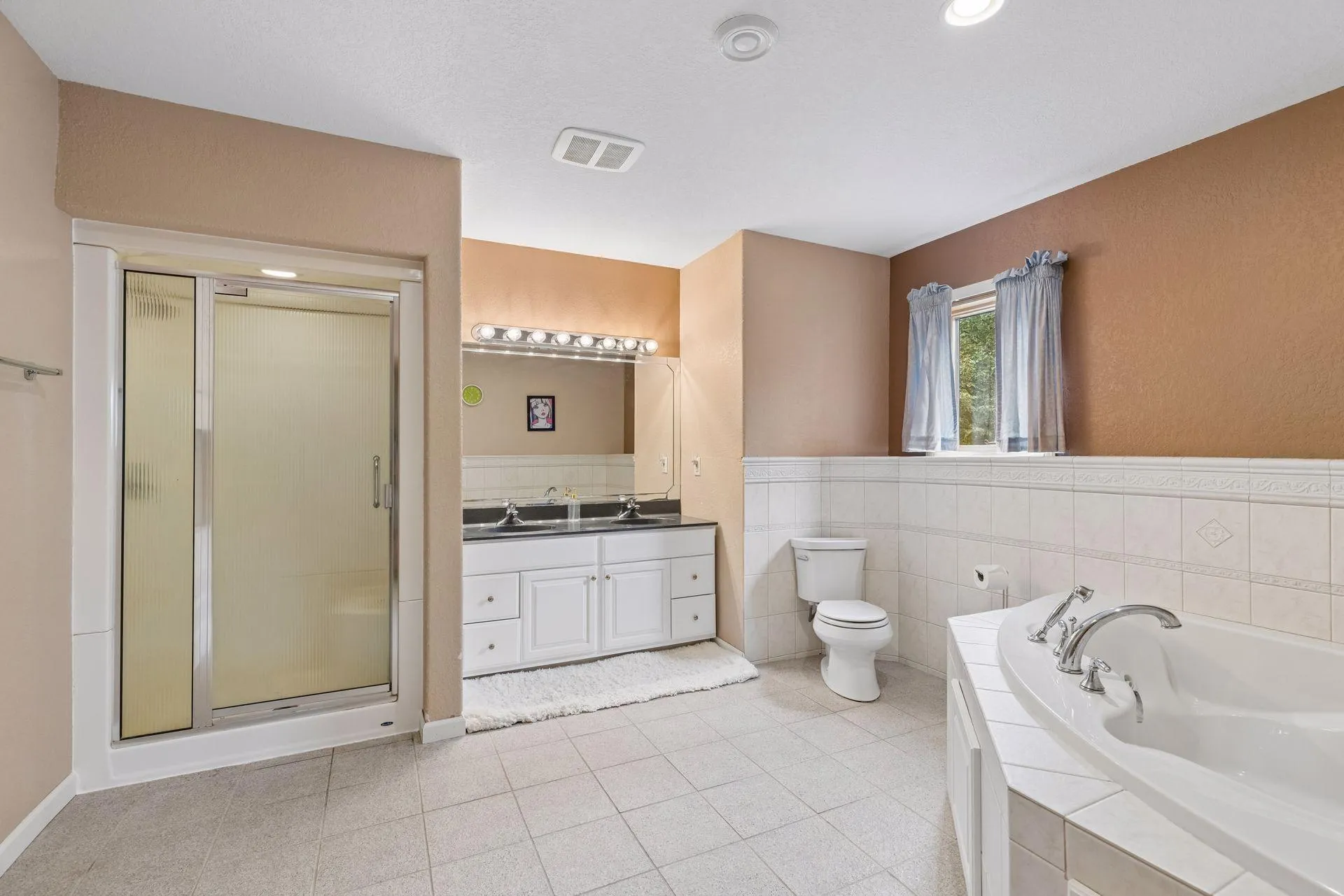 Photo 43 of 536 Raider Drive