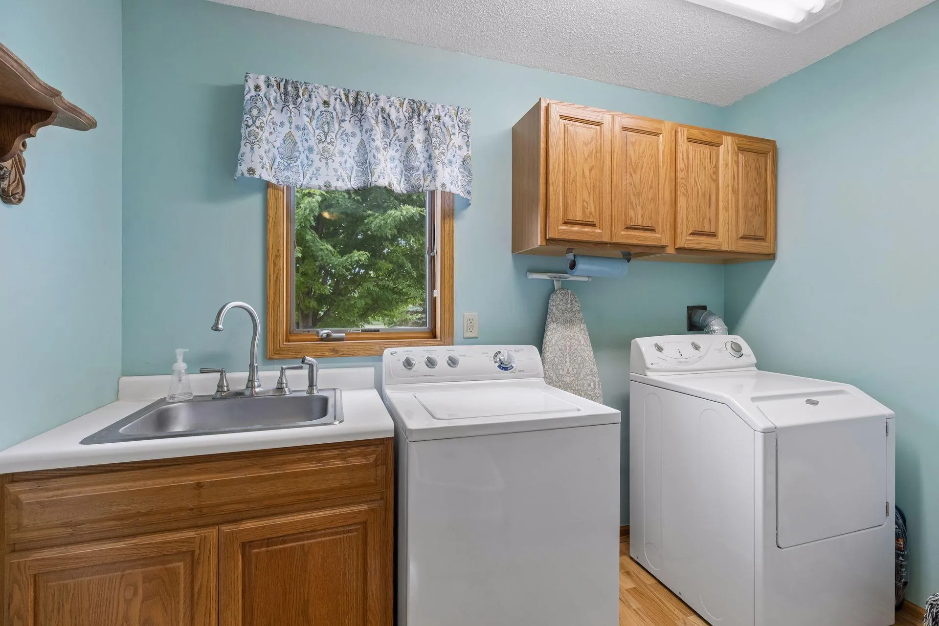 Photo 30 of 536 Raider Drive
