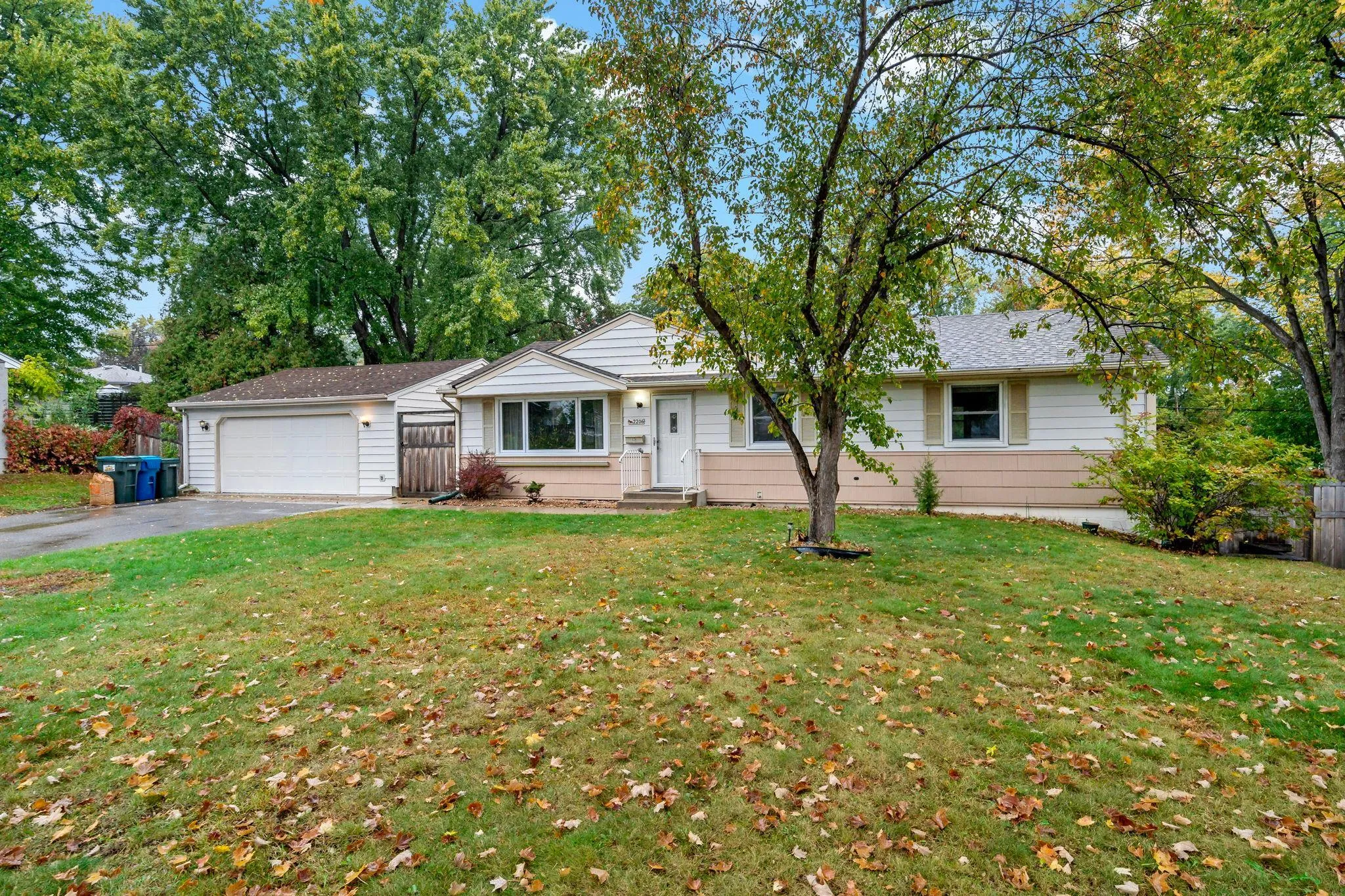 Photo 52 of 2206 W 89th W Street