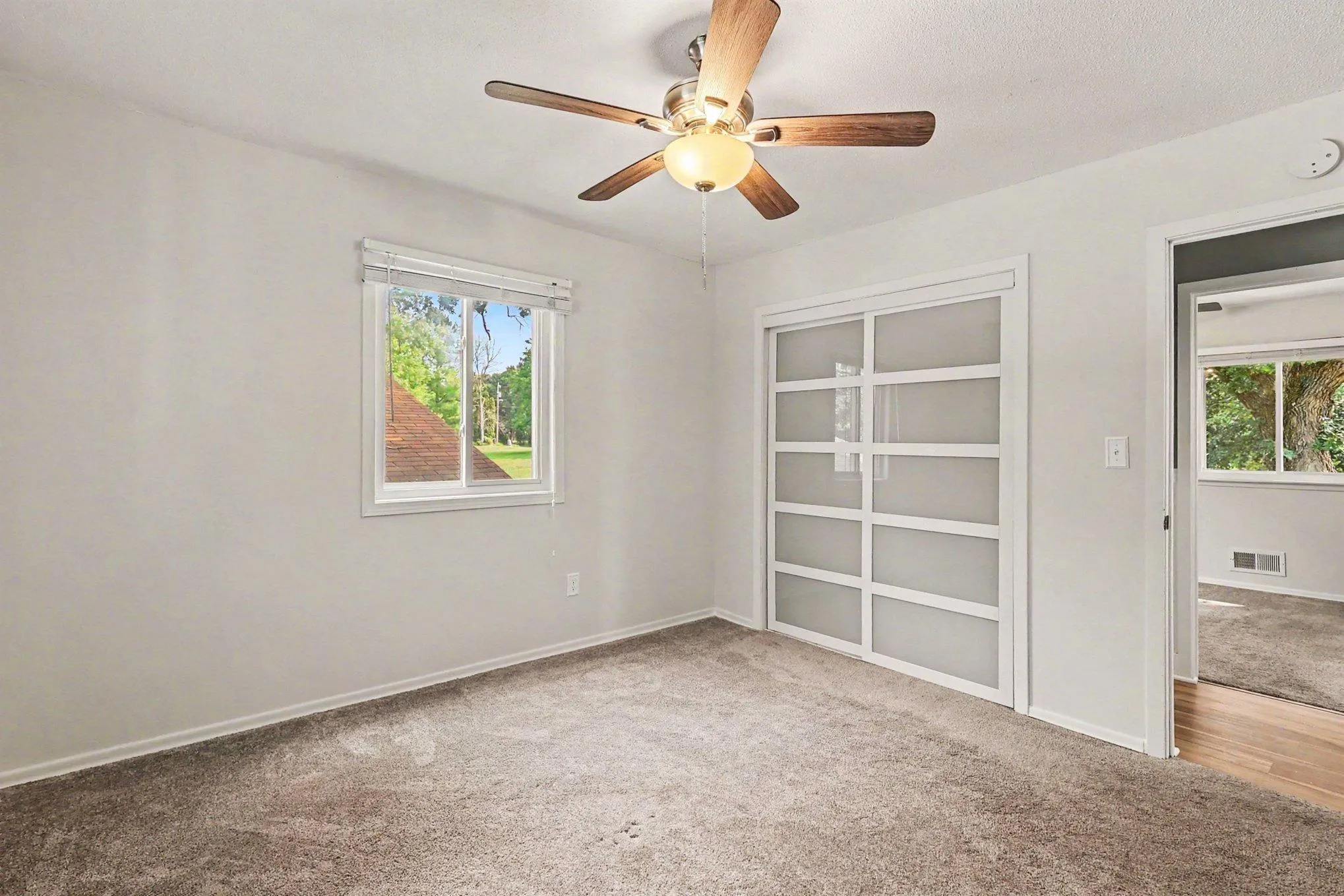 Photo 15 of 10524 Kimbro S Avenue