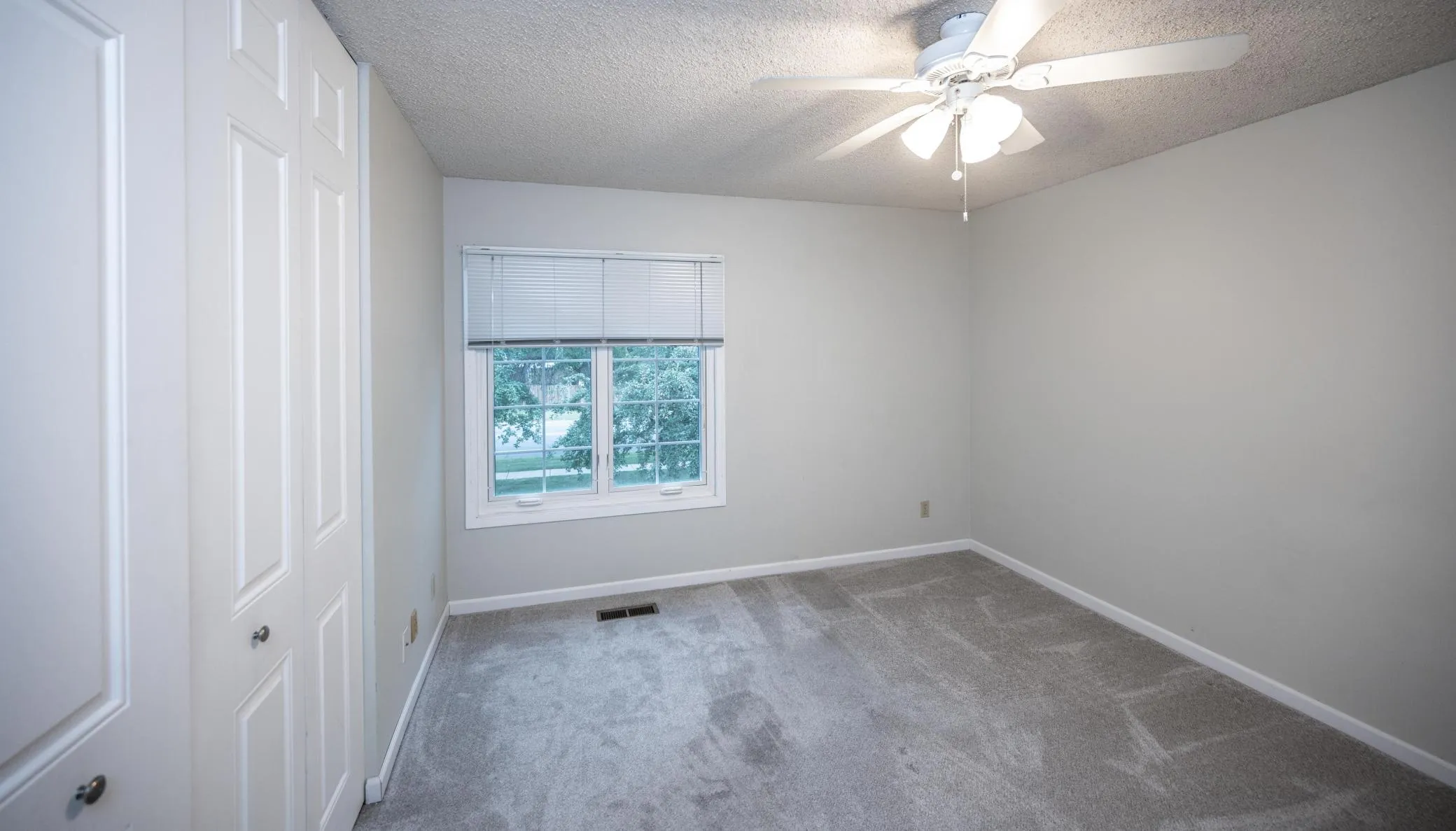 Photo 11 of 3590 Blue Jay Way Unit 201