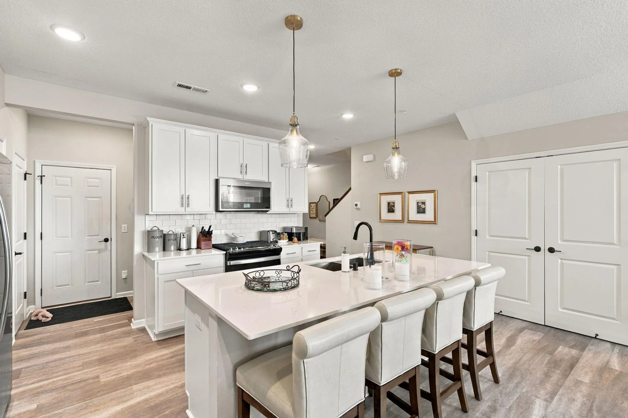 Photo 12 of 11271 Brookview Road