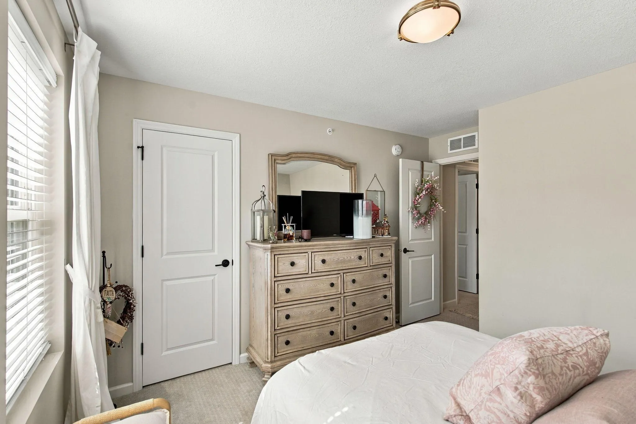 Photo 34 of 11271 Brookview Road