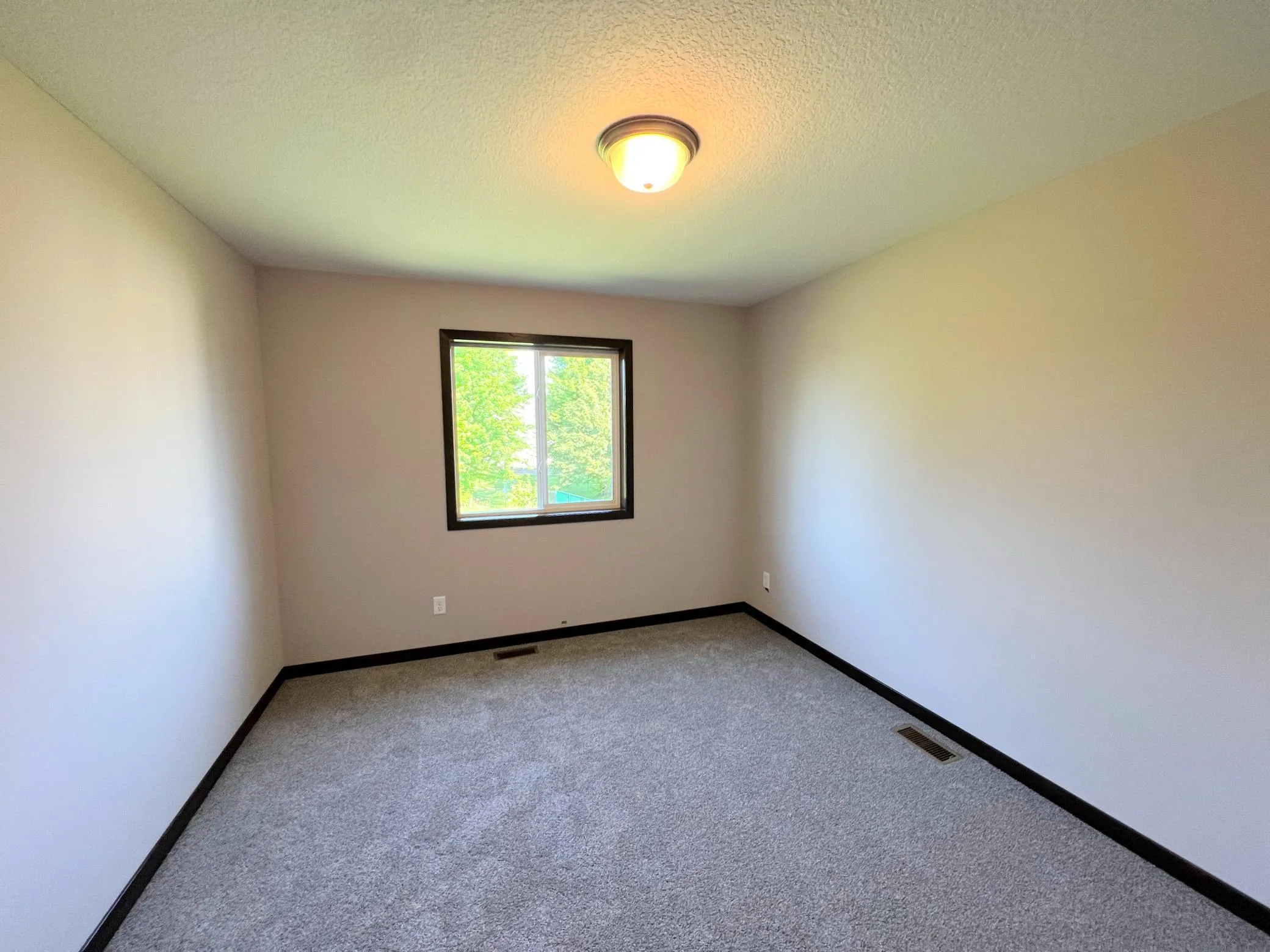 Photo 15 of 5289 114th Avenue