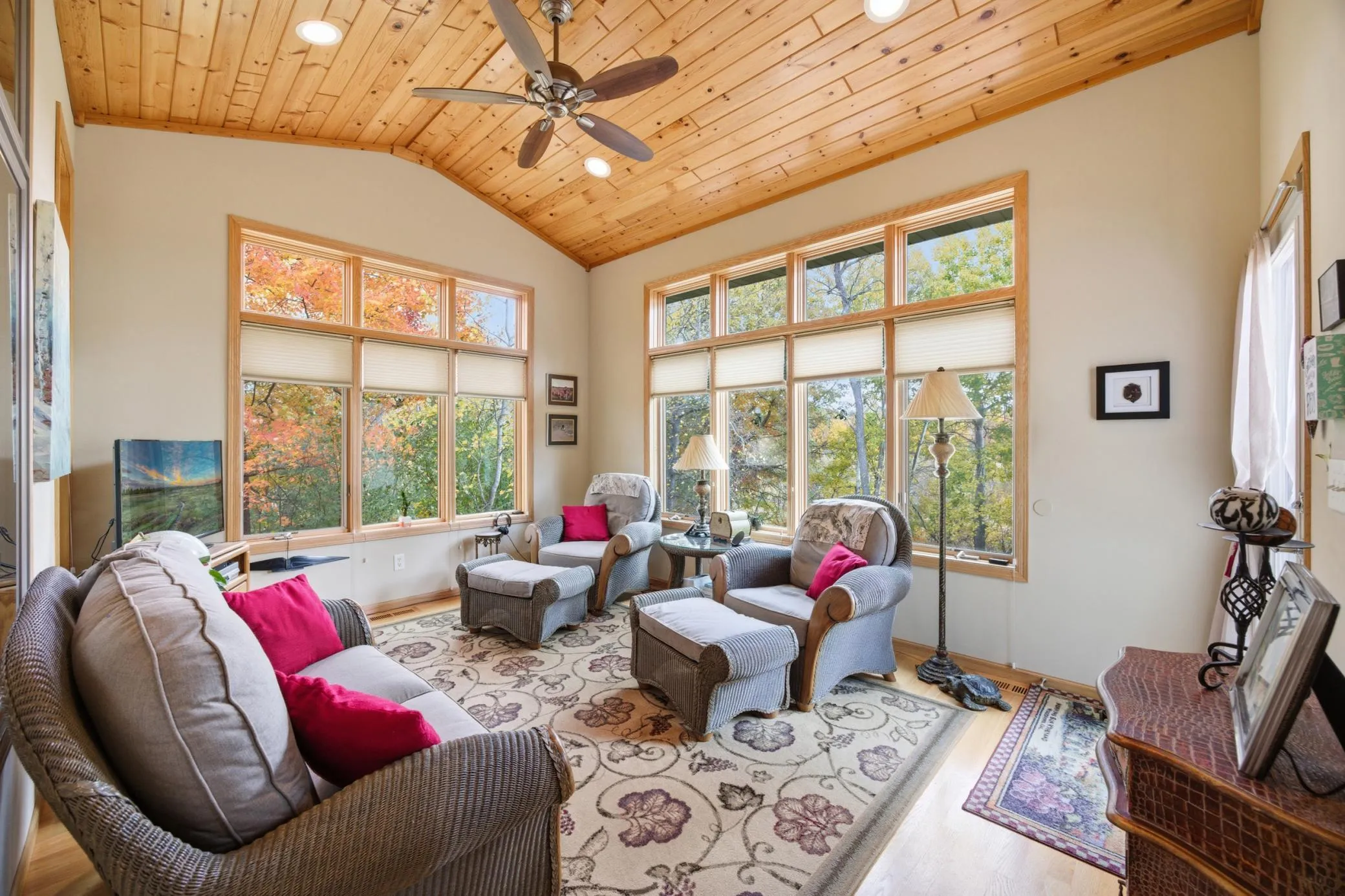 Photo 16 of 3882 219th Ne Lane