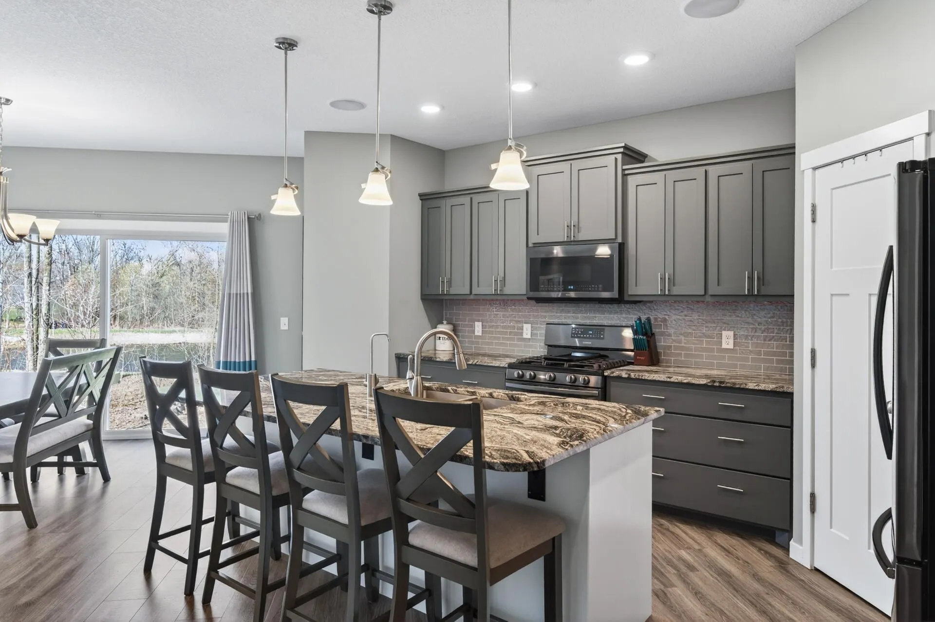 Photo 18 of 4659 144th Ne Avenue