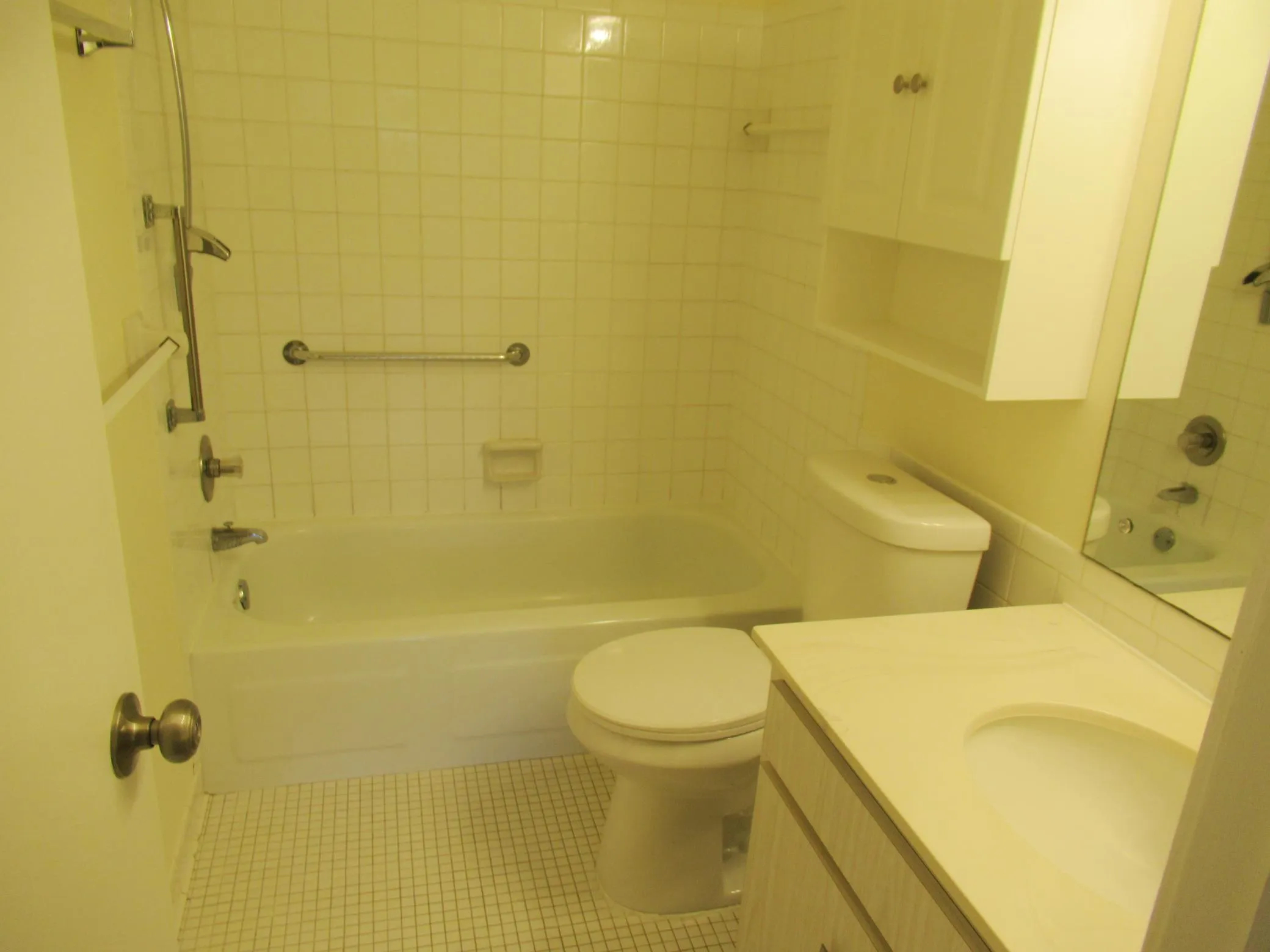 Photo 9 of 4100 Parklawn Avenue Unit 218