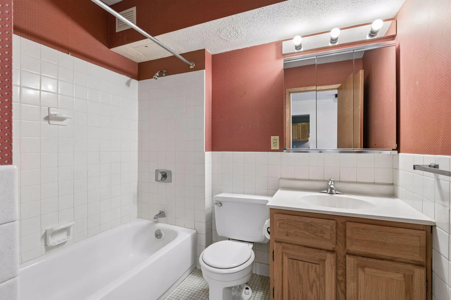 Photo 22 of 400 Groveland Avenue Unit 1912