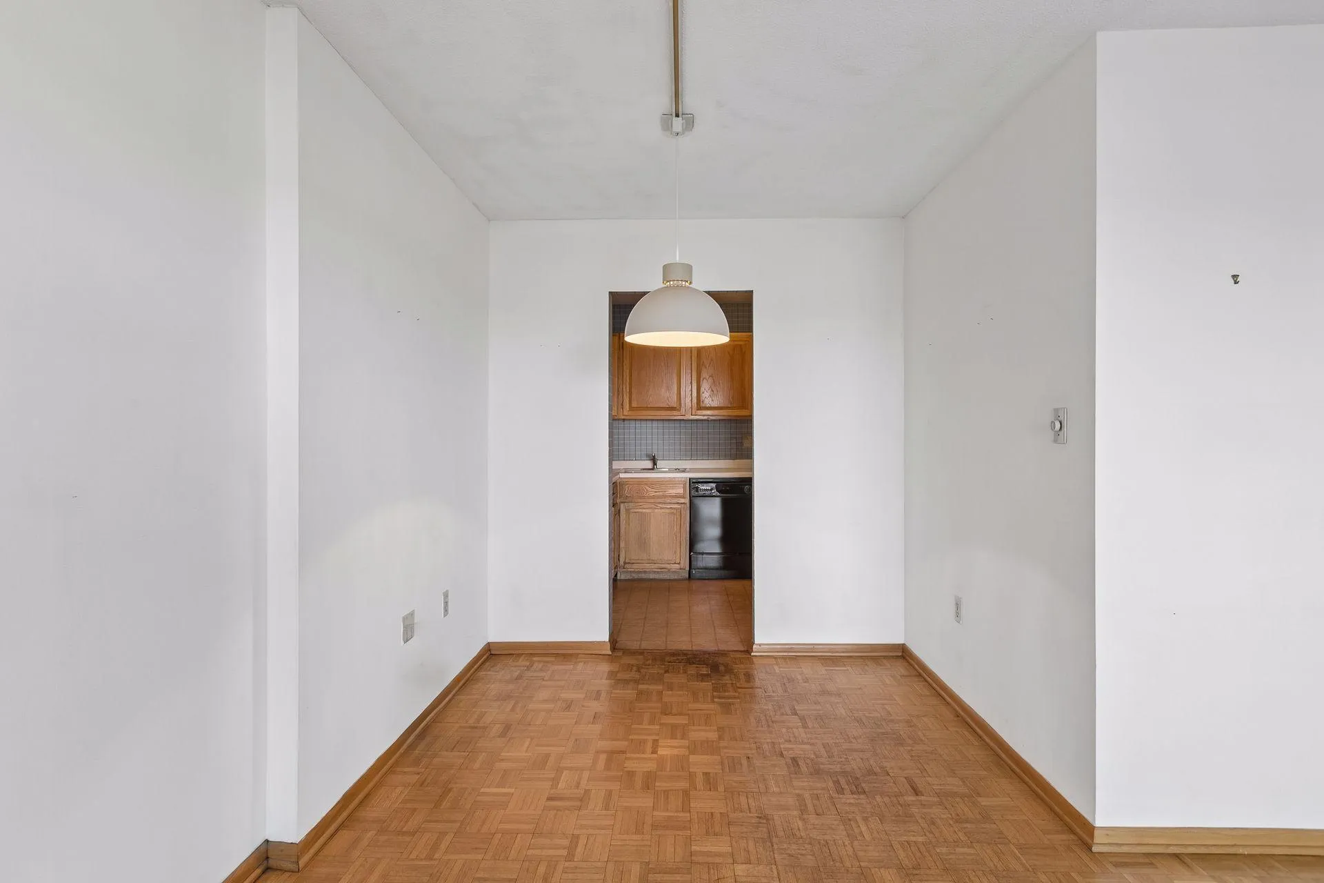 Photo 11 of 400 Groveland Avenue Unit 1912
