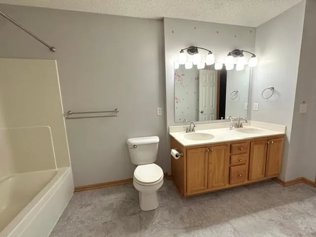 Photo 16 of 20583 Abbey Lane Unit 148