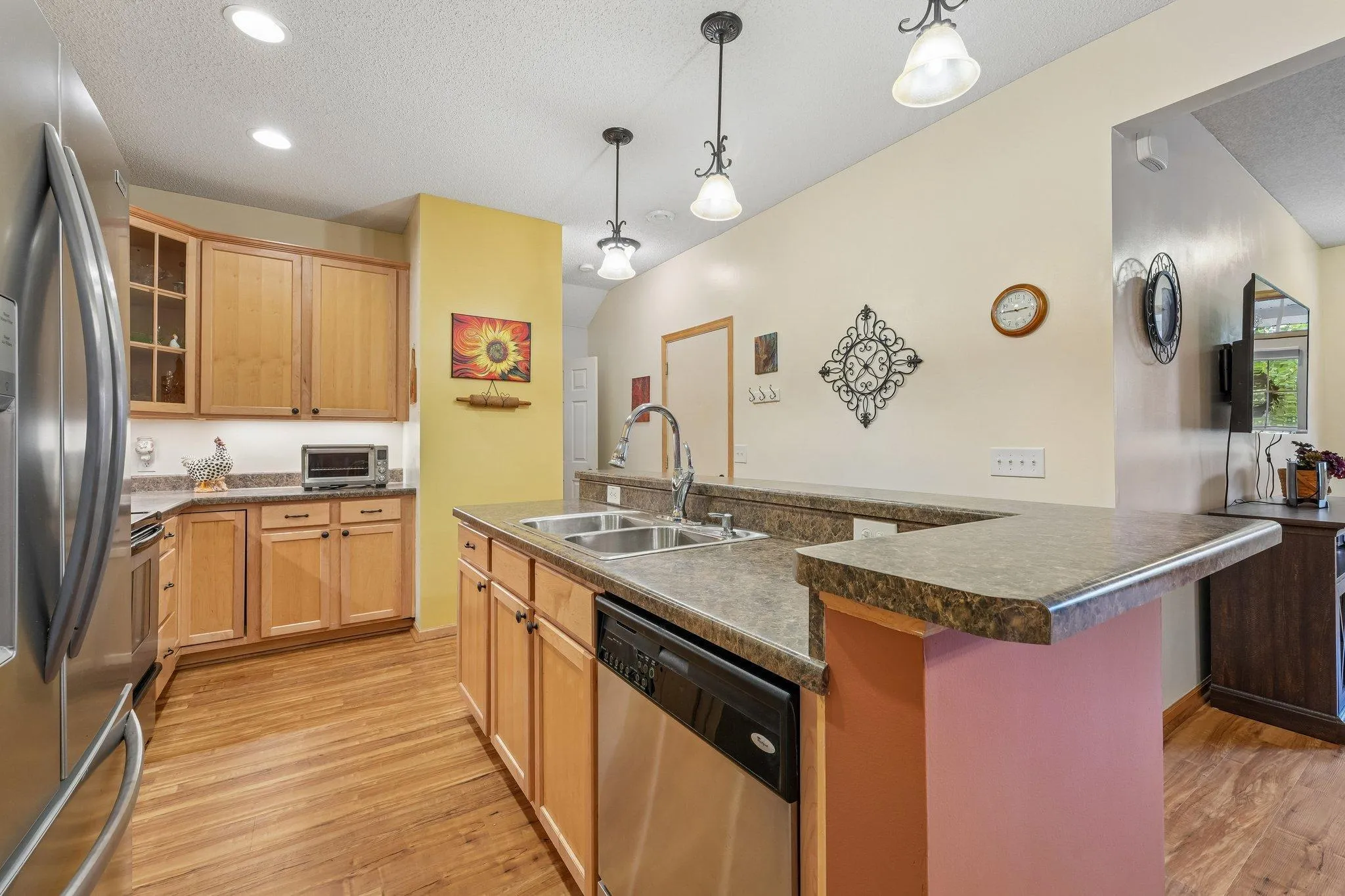 Photo 17 of 15588 Emerald N Drive Unit 6