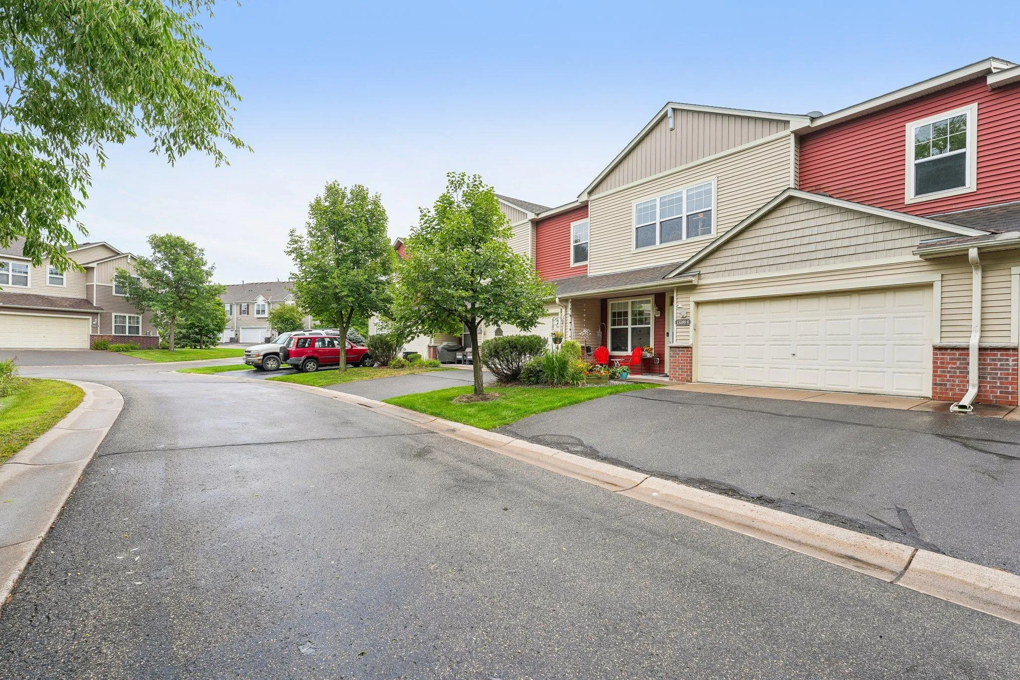 Photo 5 of 15588 Emerald N Drive Unit 6