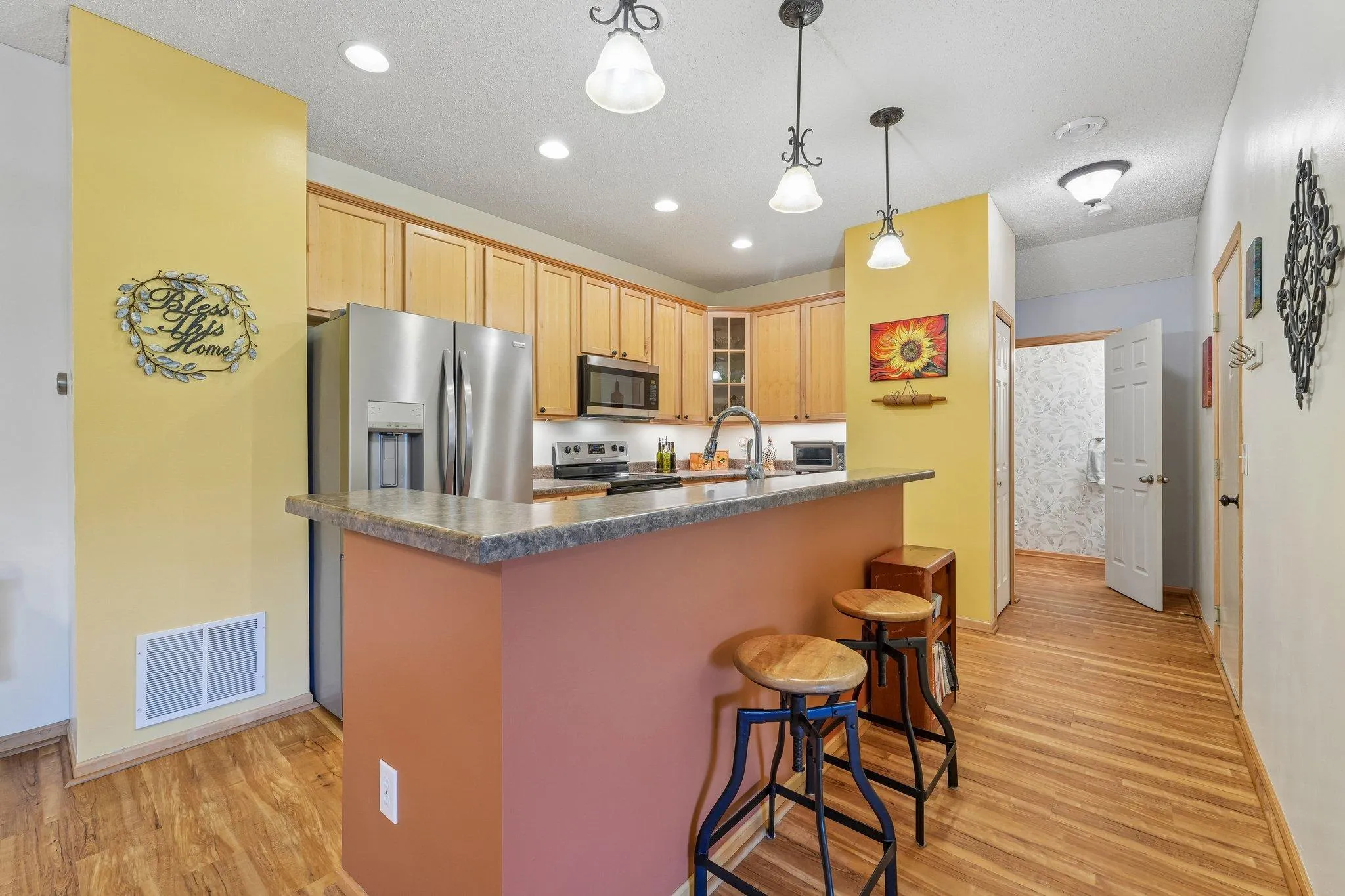 Photo 18 of 15588 Emerald N Drive Unit 6