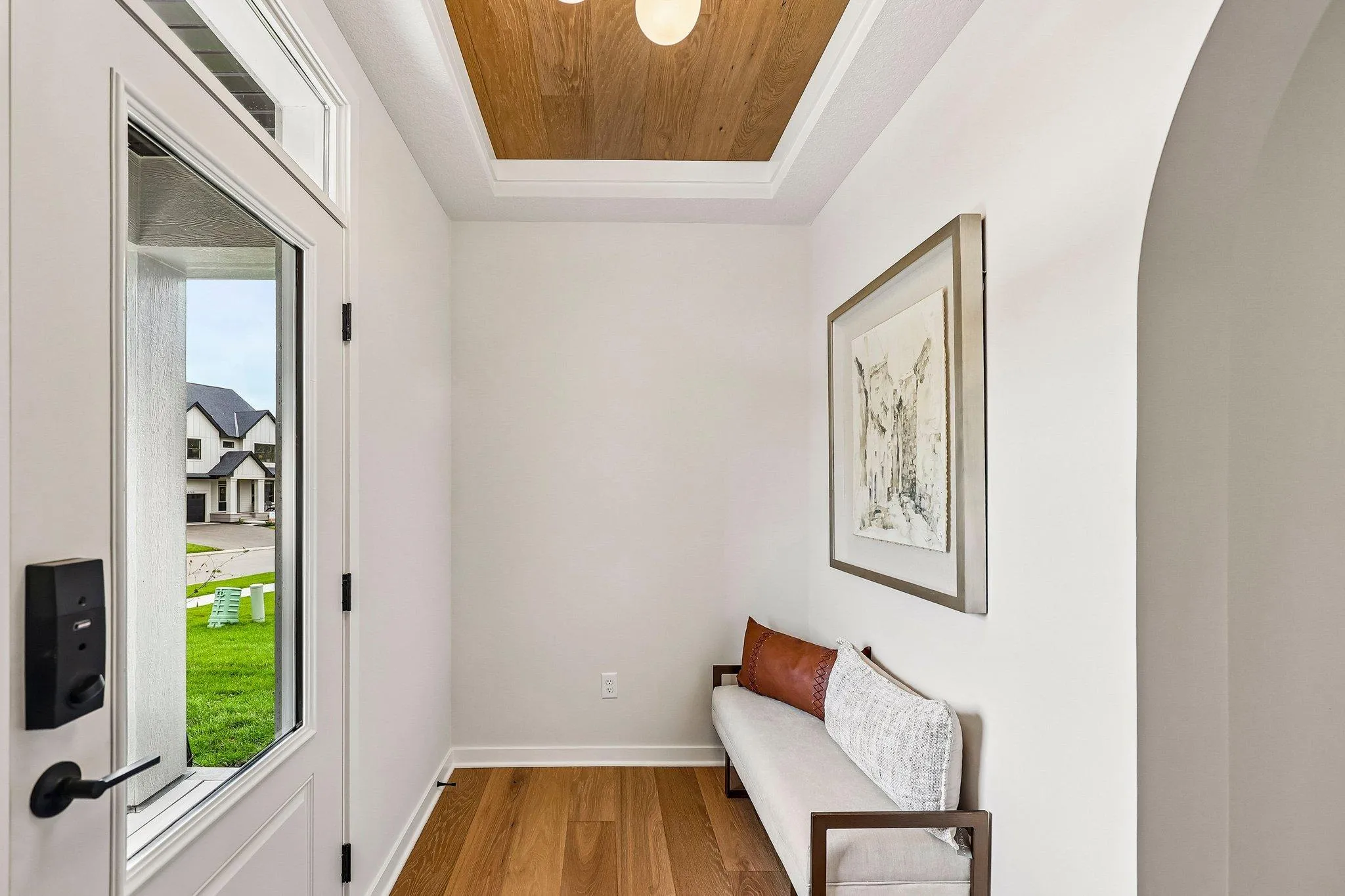 Photo 4 of 14713 Kingsview N Lane