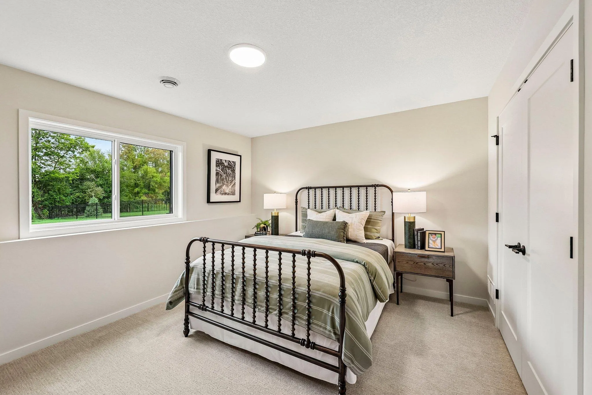 Photo 33 of 14713 Kingsview N Lane