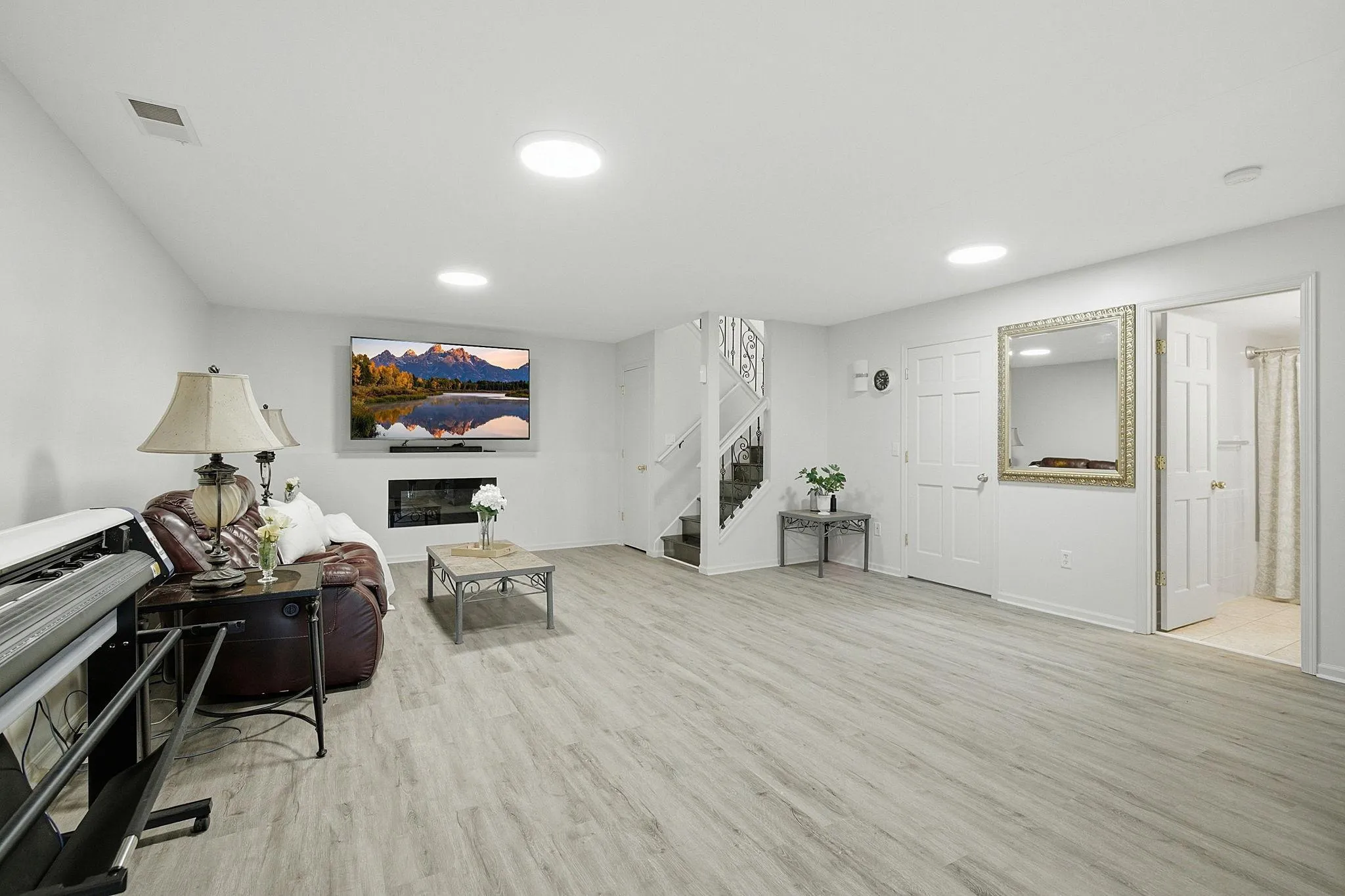 Photo 33 of 815 Ravoux Circle