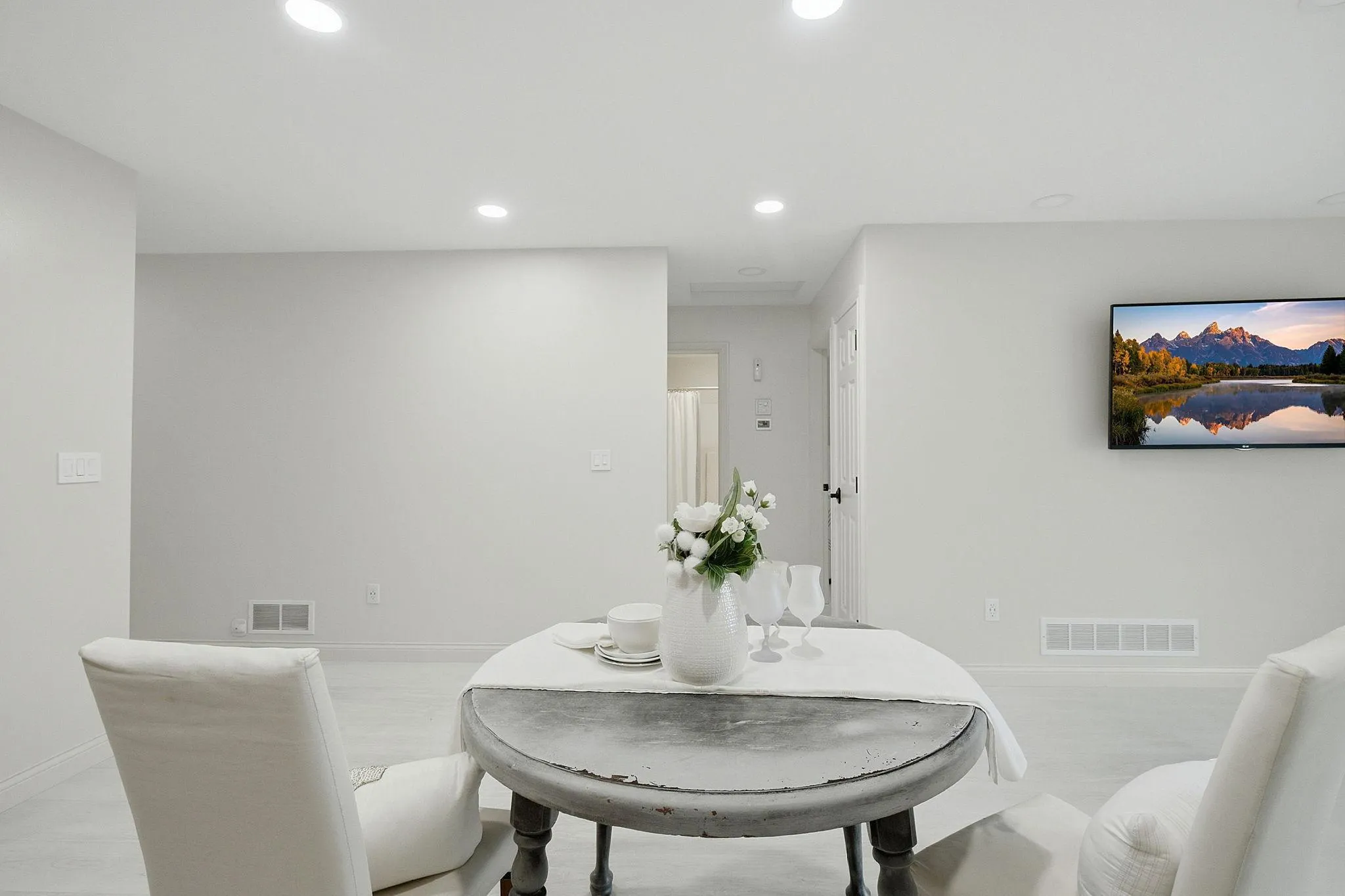 Photo 15 of 815 Ravoux Circle