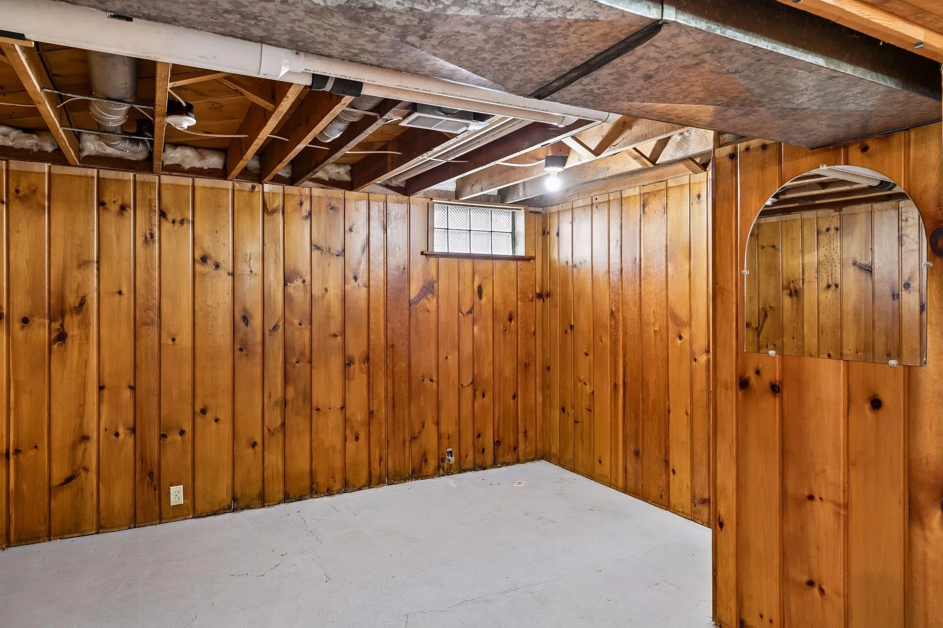 Photo 32 of 15601 Martin Drive