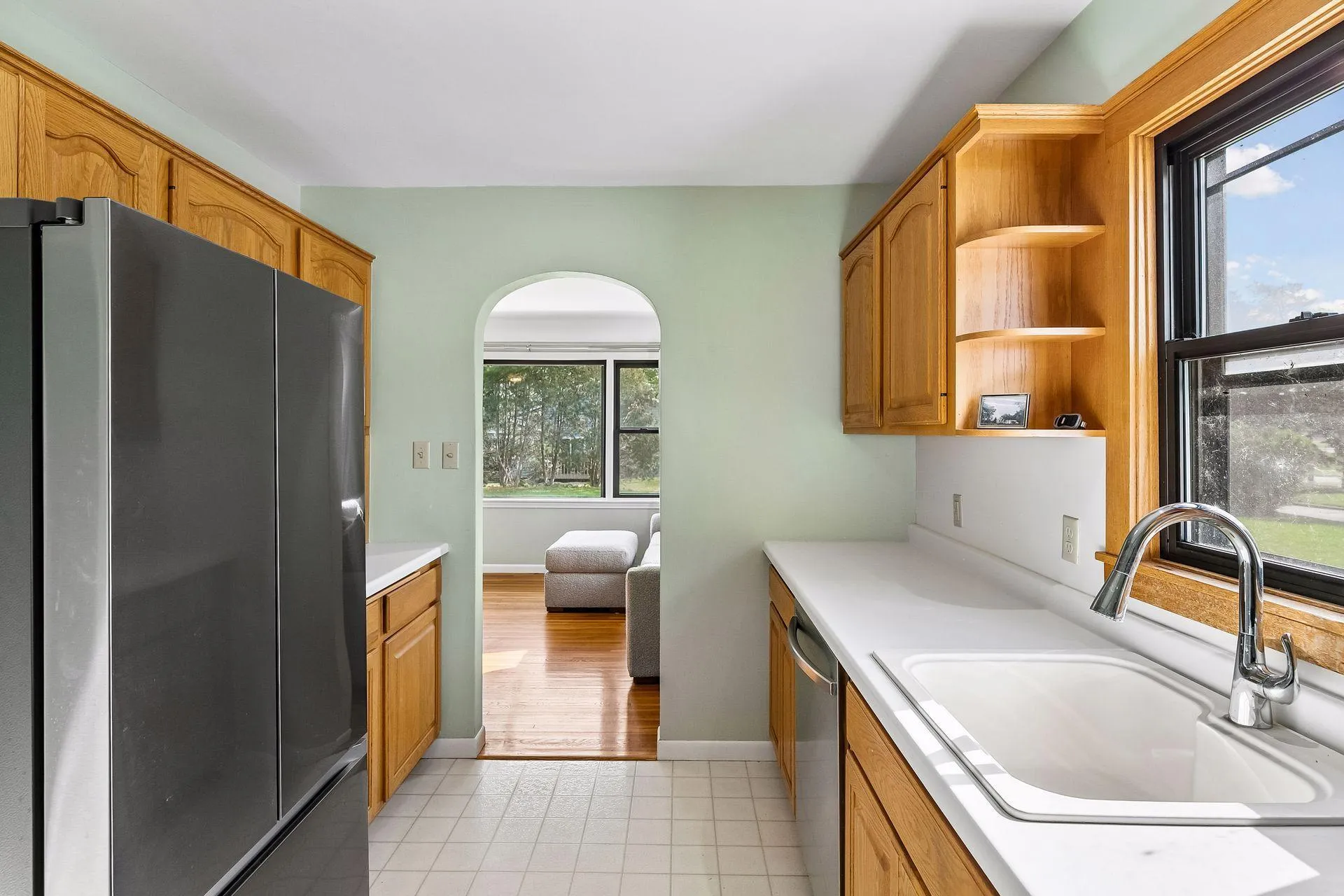 Photo 8 of 15601 Martin Drive
