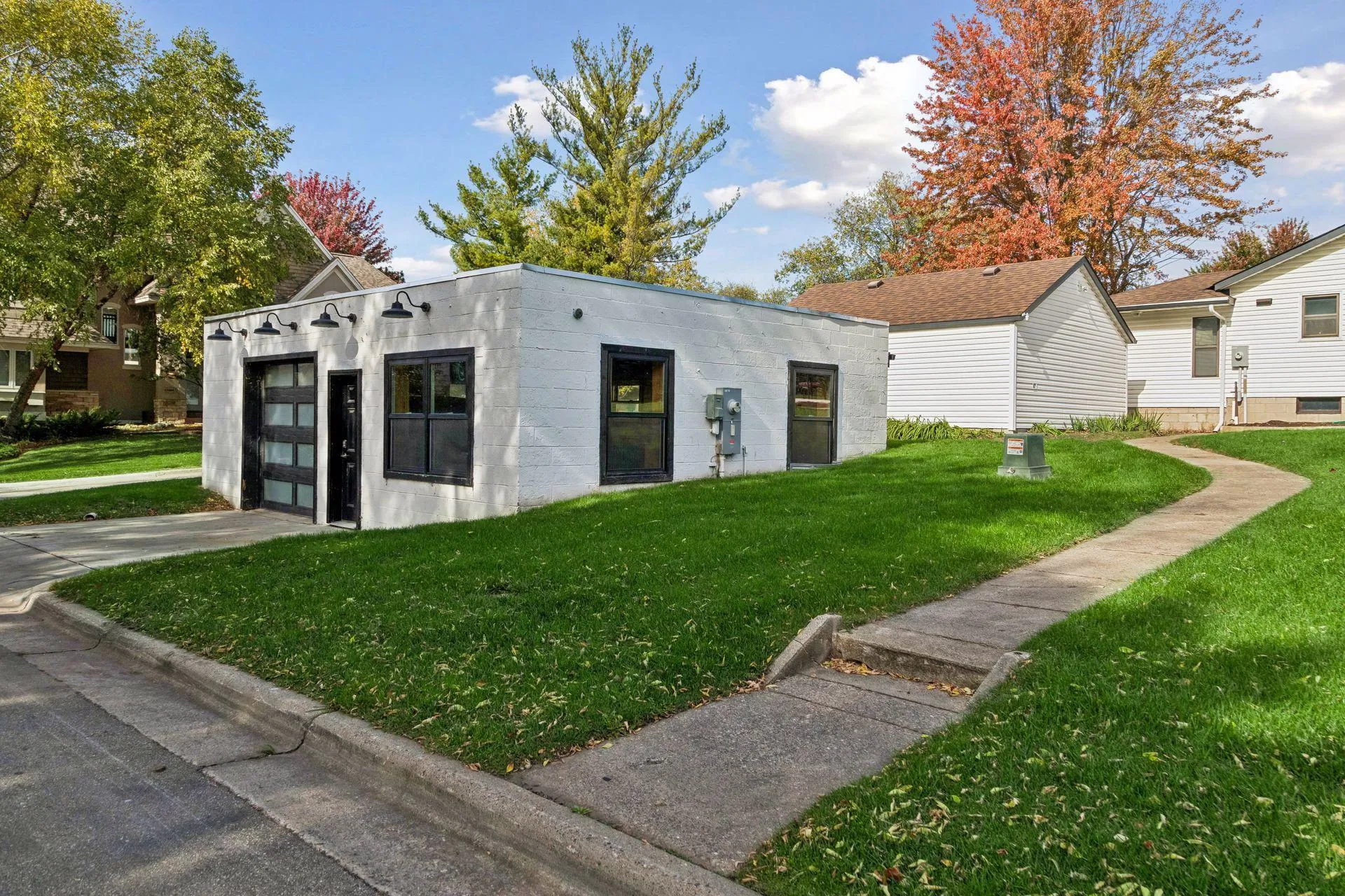 Photo 36 of 15601 Martin Drive