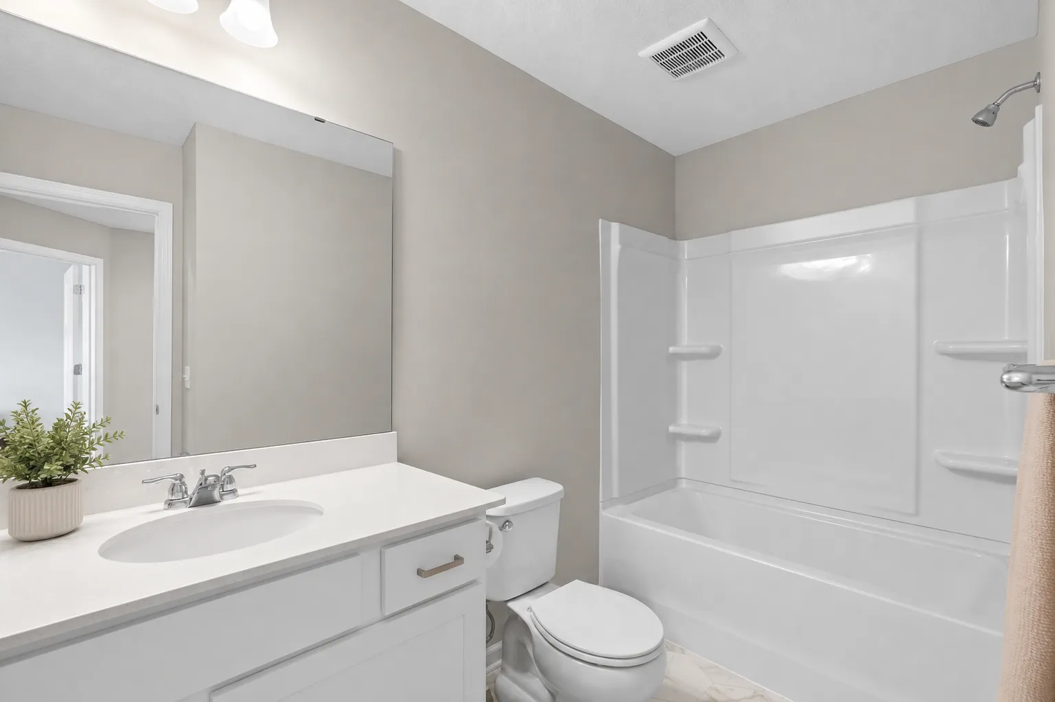 Photo 15 of 4722 Bottlebrush Lane