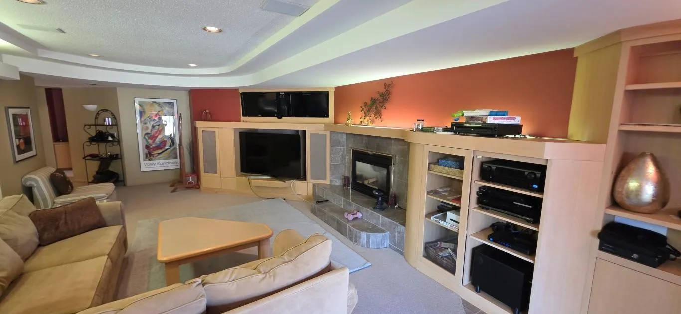 Photo 10 of 171 Red Oaks Drive