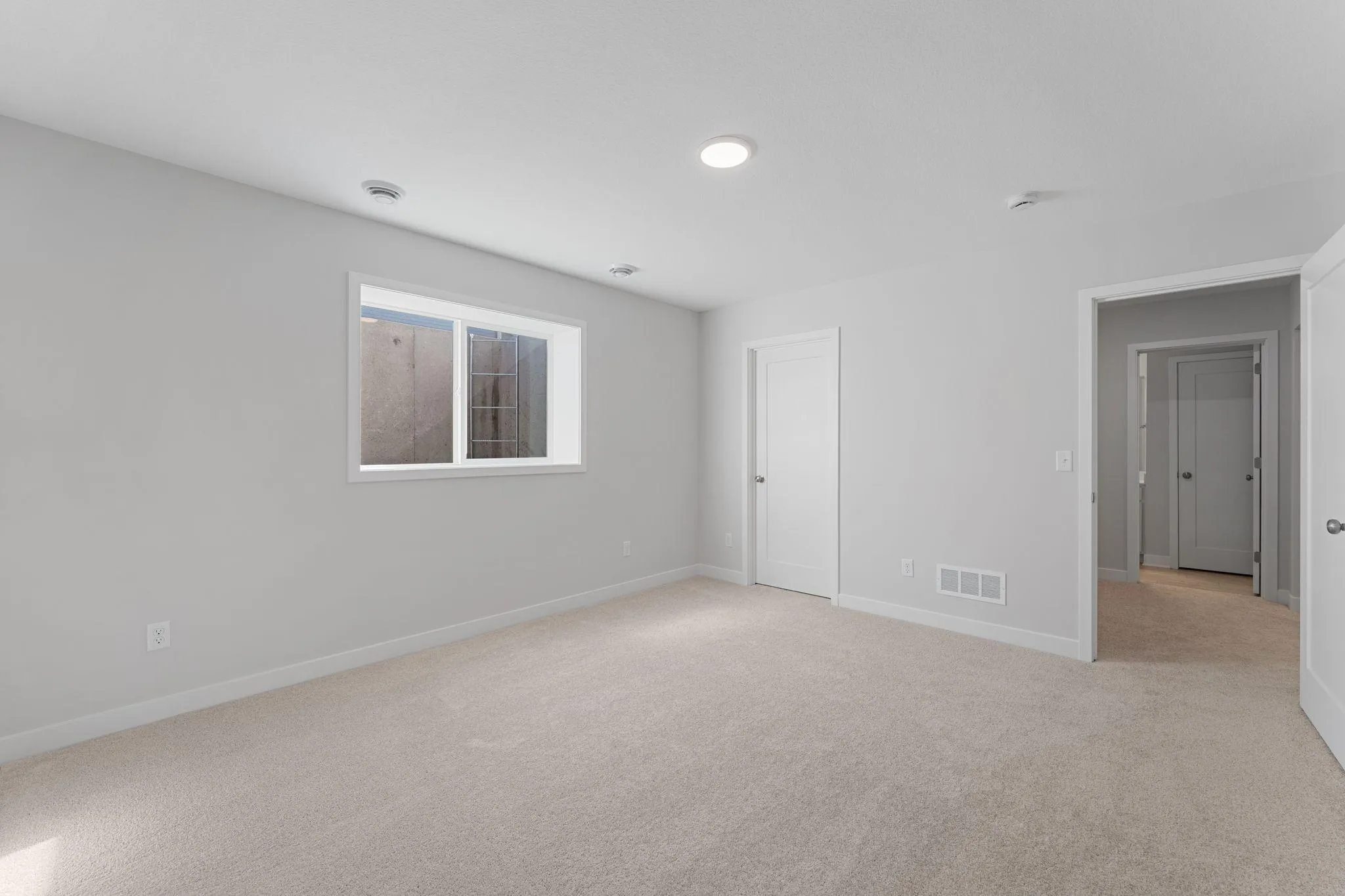 Photo 36 of 1551 Creekwood Dr