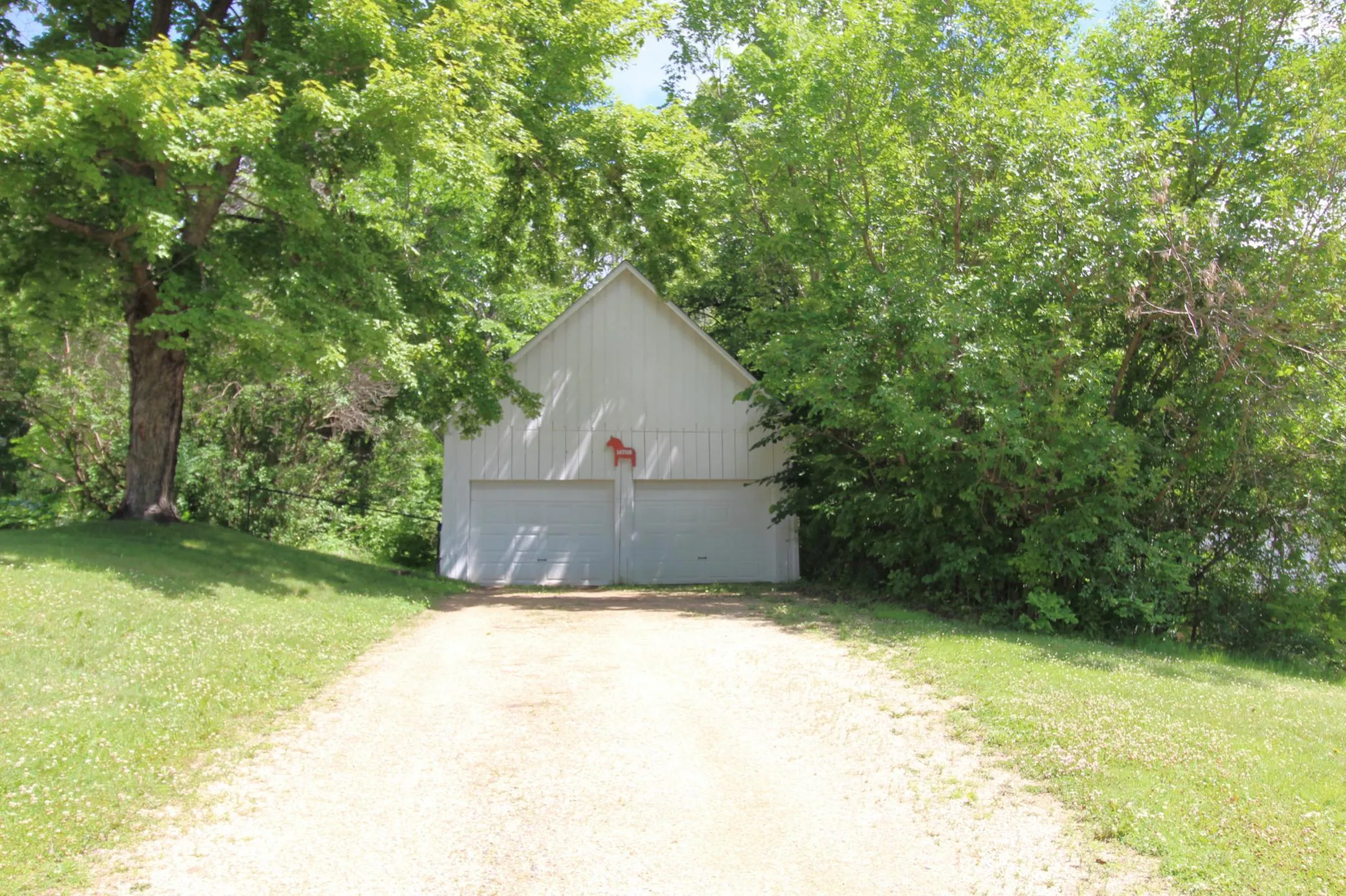 Photo 28 of 14768 Oakhill N Road
