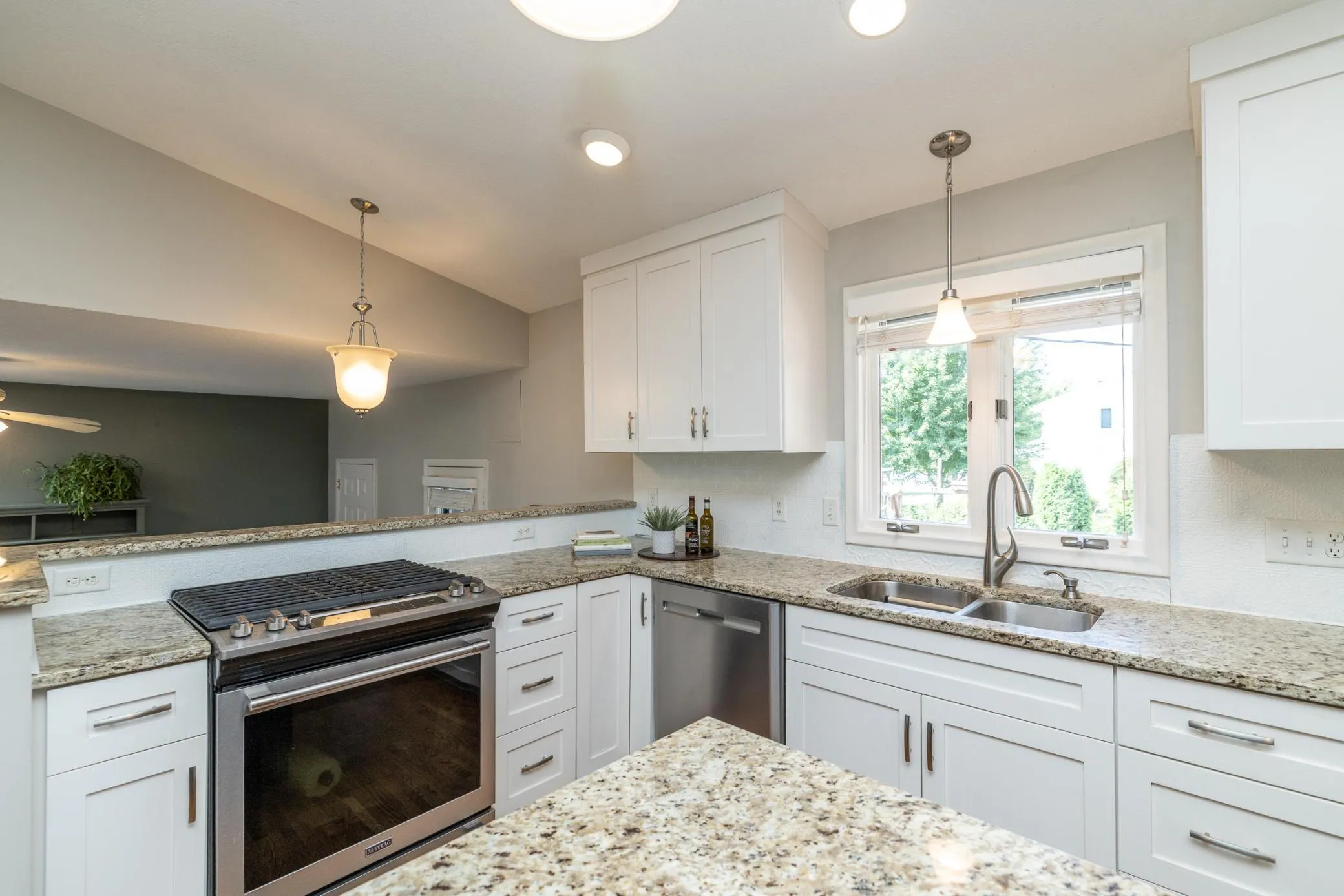 Photo 14 of 1000 Mound Spring Terrace