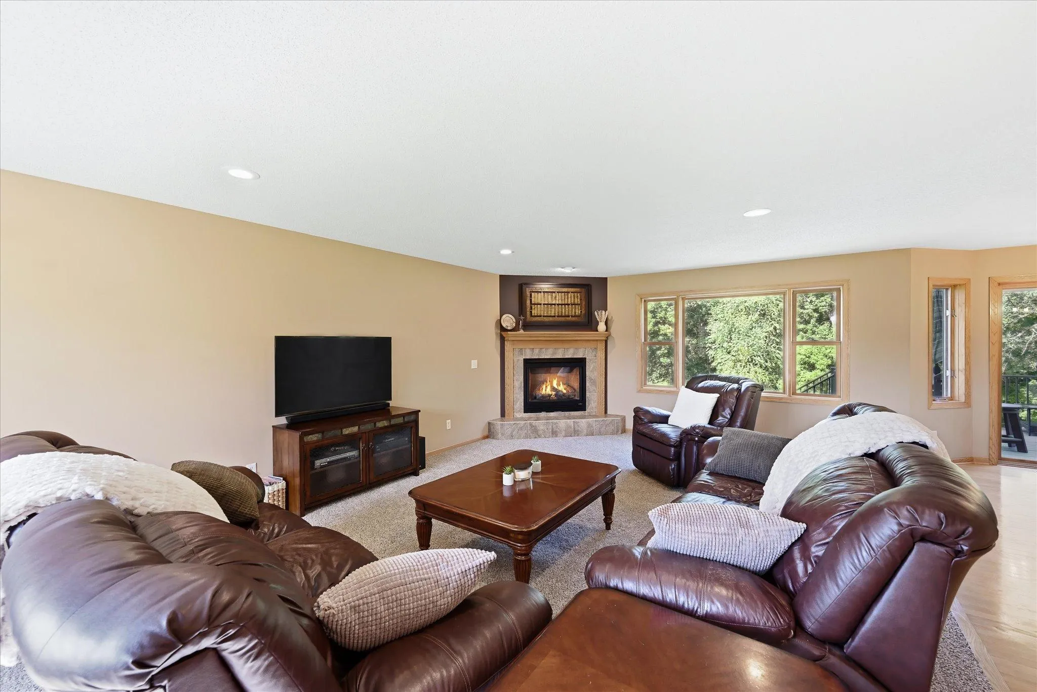 Photo 5 of 27354 107th Nw Street