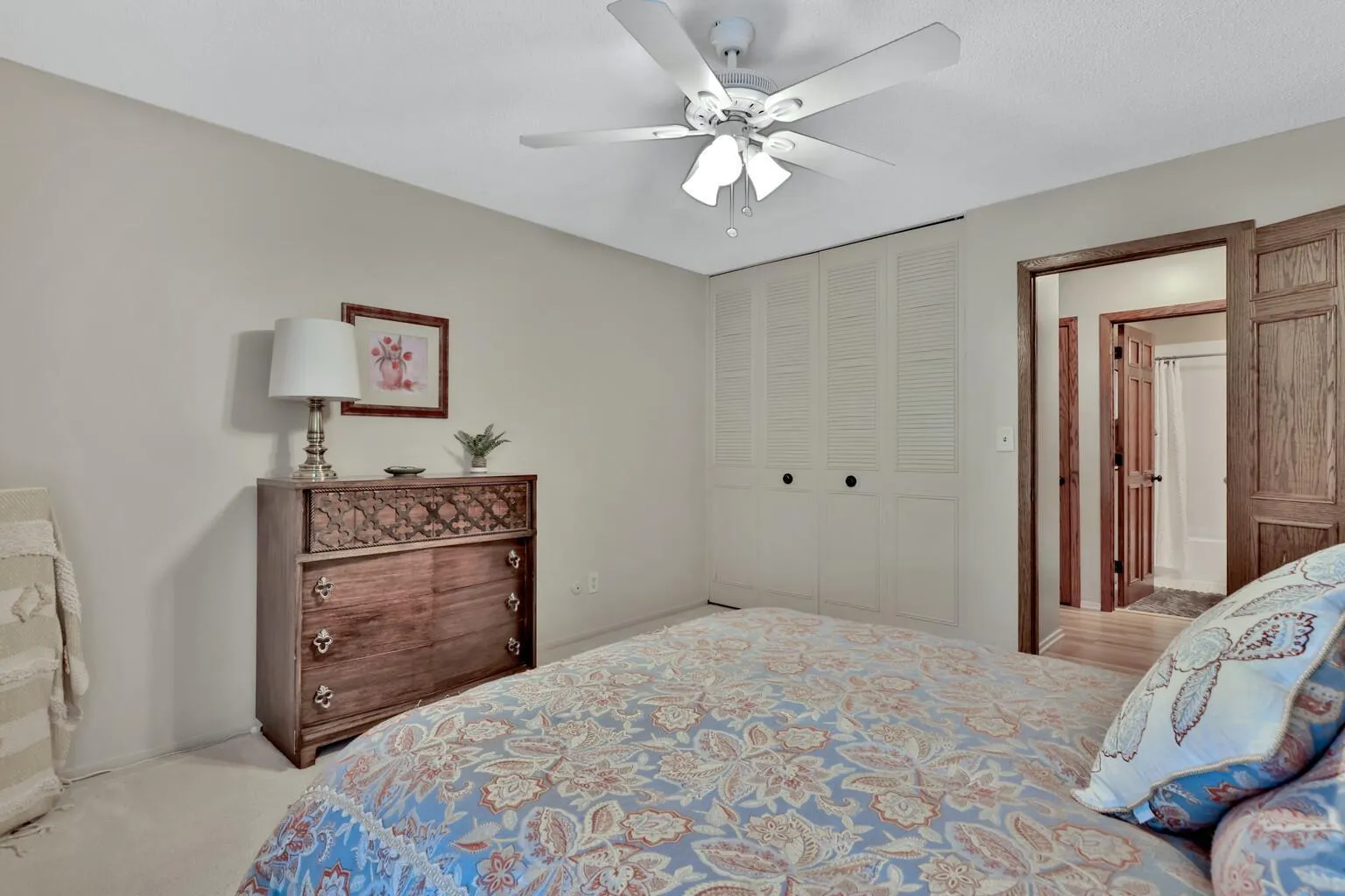 Photo 17 of 2800 Hamline N Avenue Unit 241