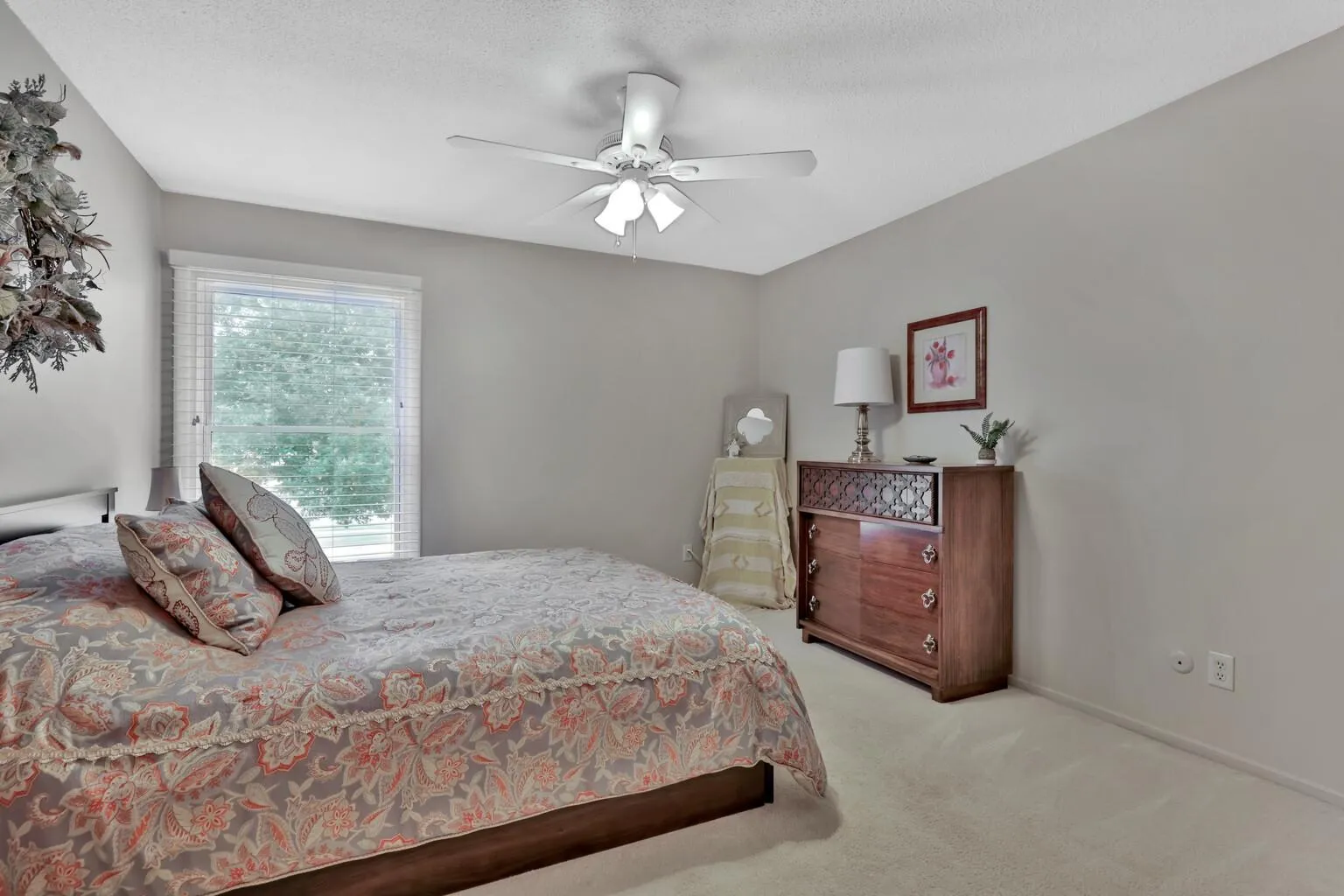 Photo 15 of 2800 Hamline N Avenue Unit 241