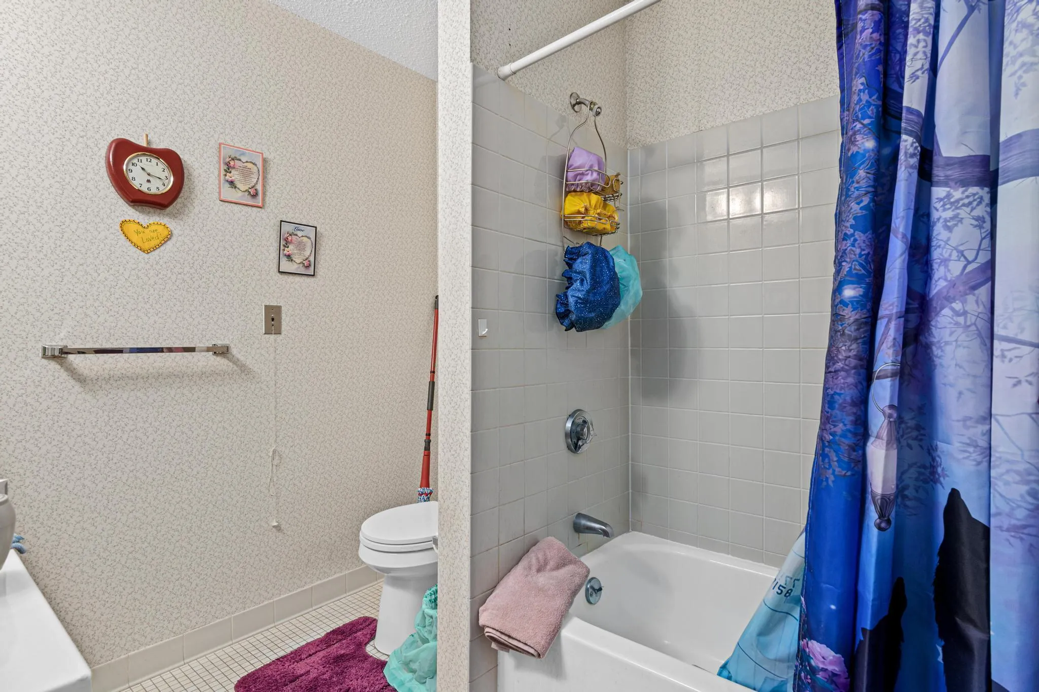 Photo 12 of 3232 Fremont N Avenue Unit 229