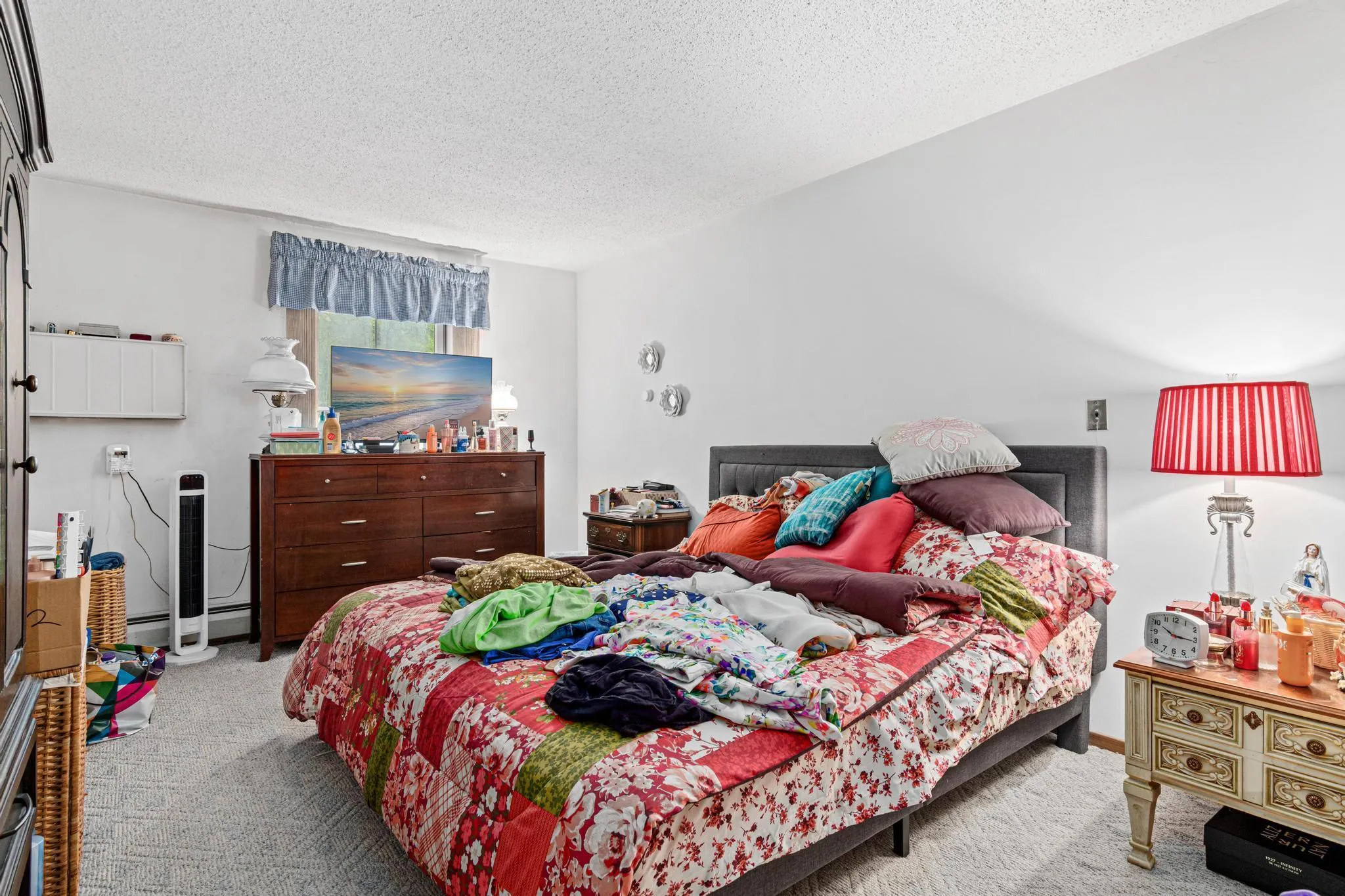 Photo 11 of 3232 Fremont N Avenue Unit 229