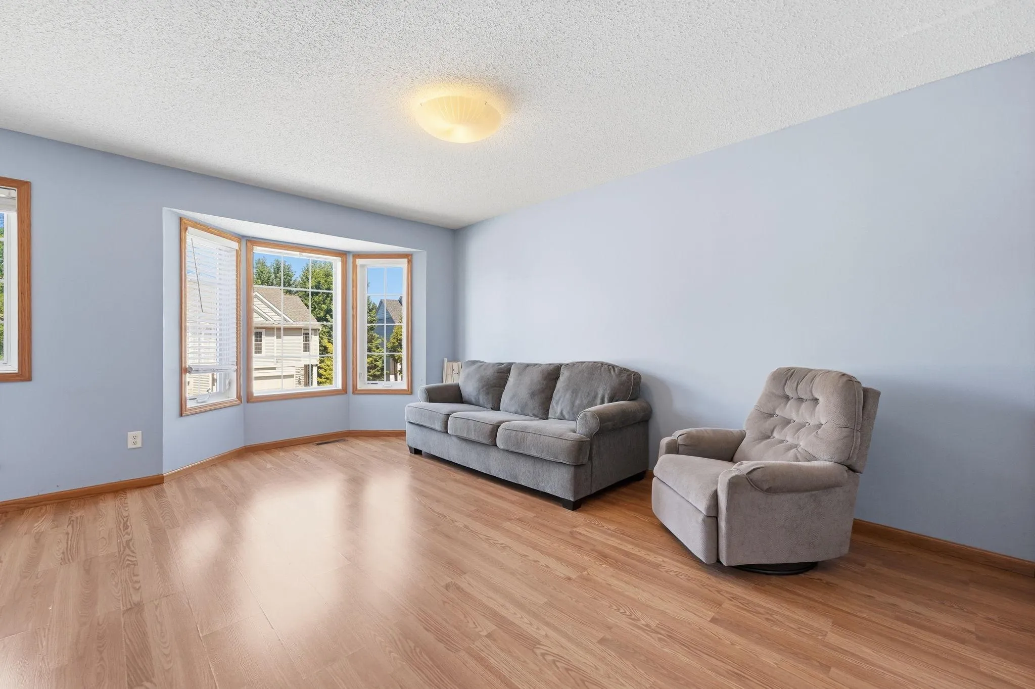 Photo 13 of 16389 Timber Crest Se Drive