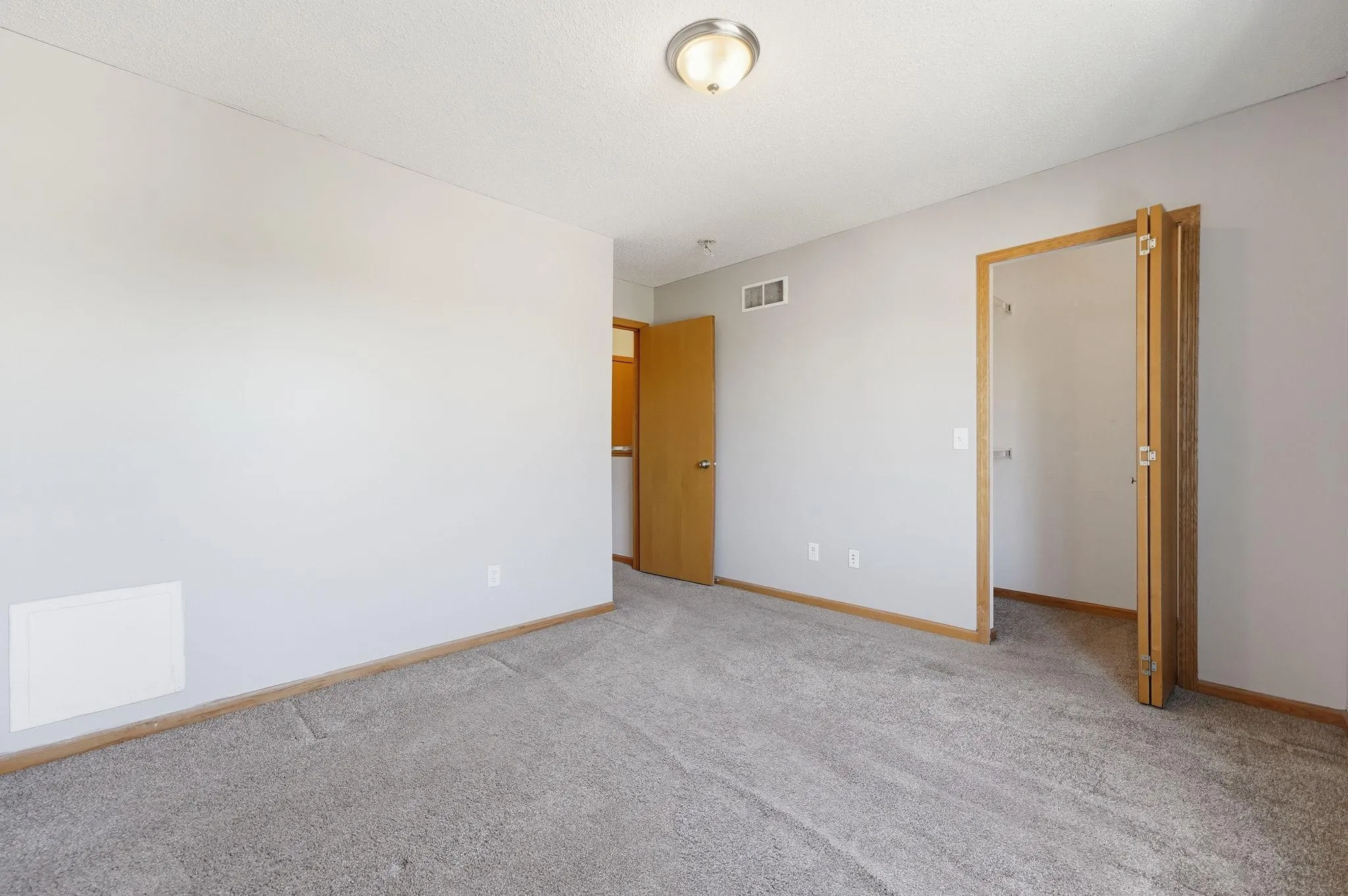 Photo 21 of 16389 Timber Crest Se Drive