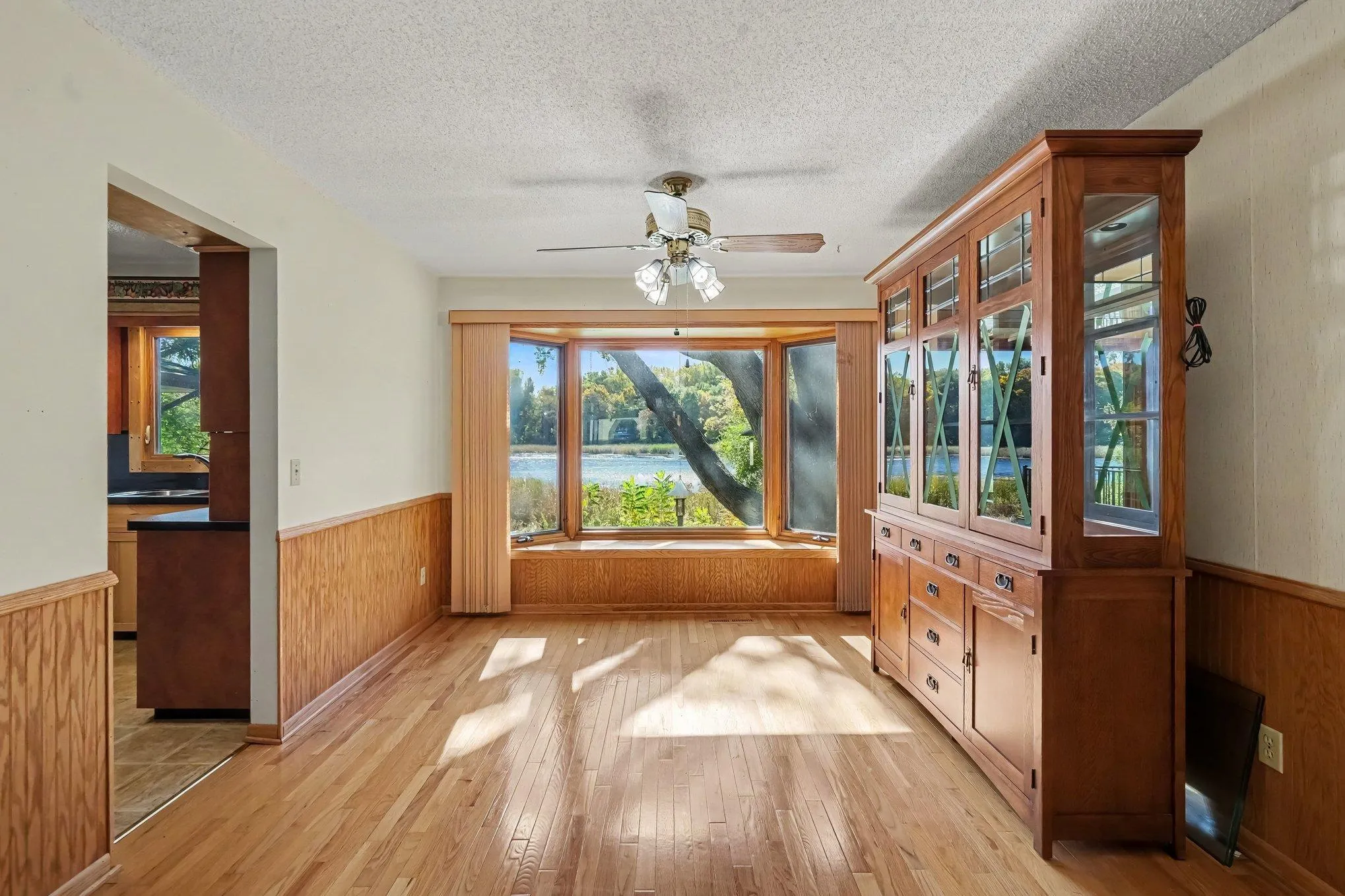 Photo 10 of 6385 Acorn Road