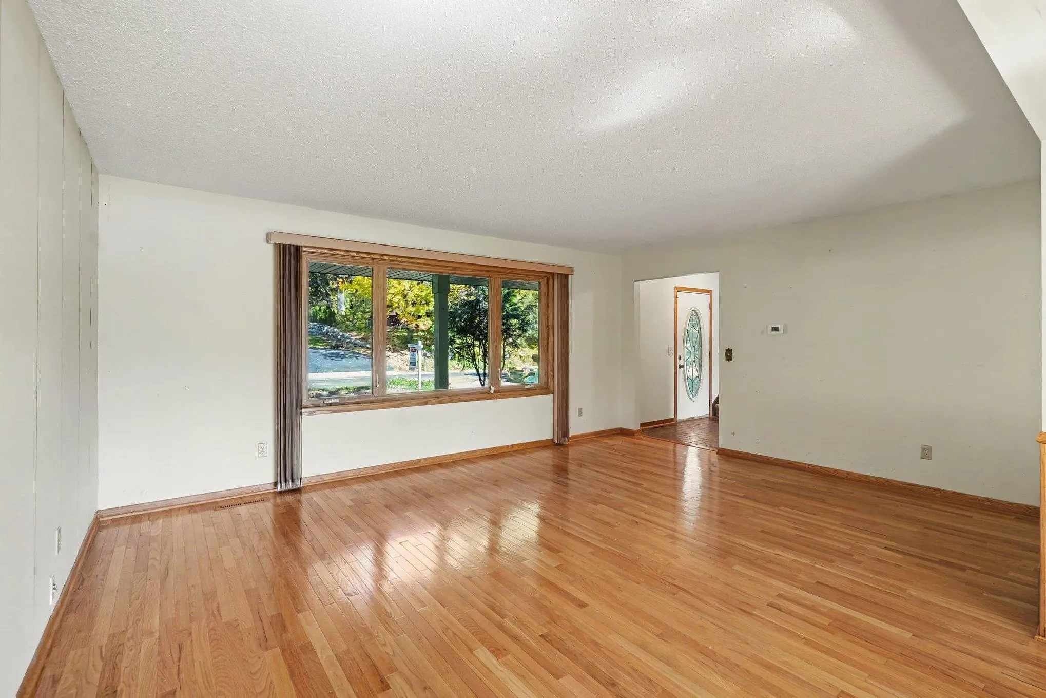 Photo 3 of 6385 Acorn Road