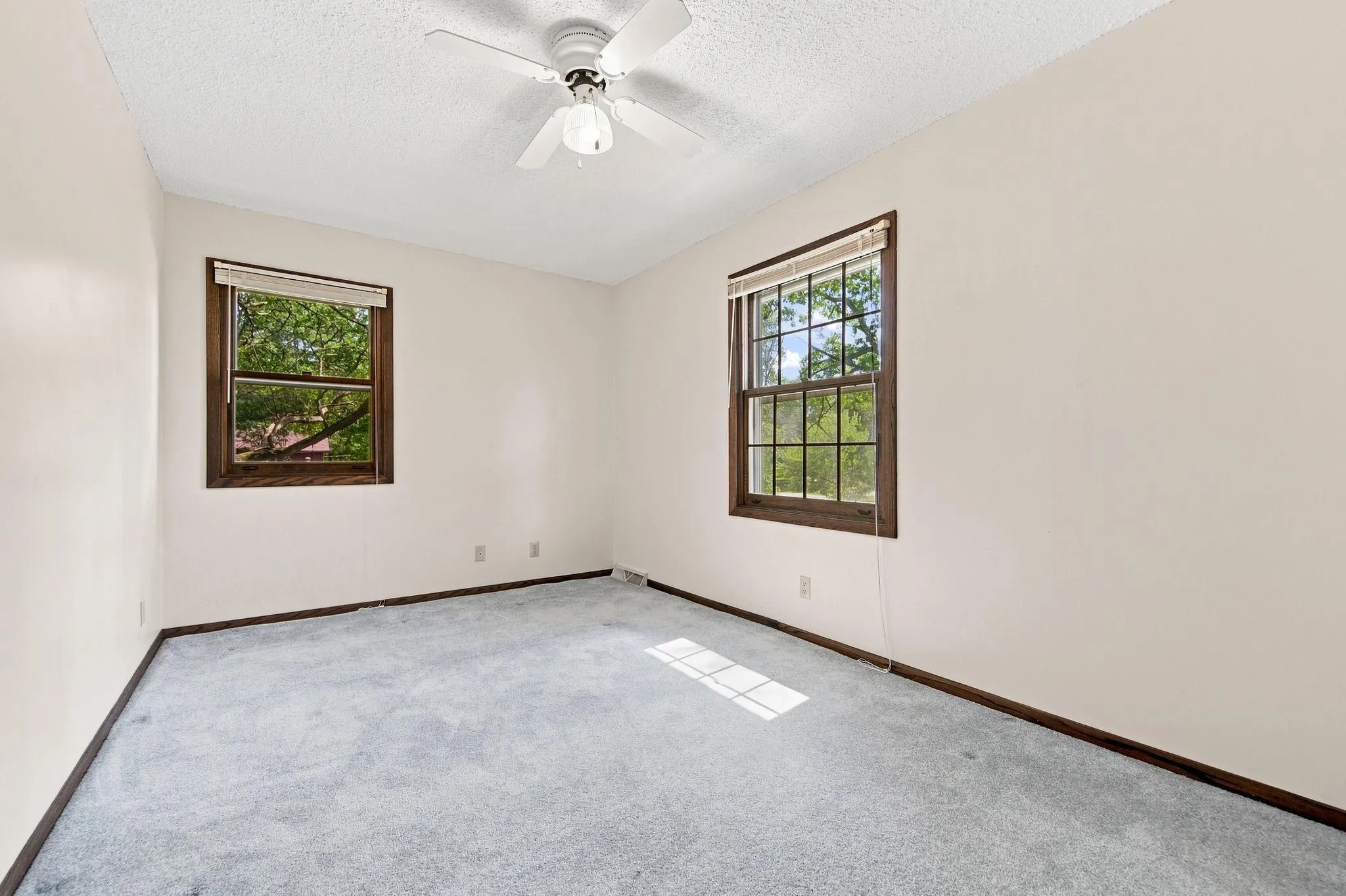 Photo 23 of 16755 7th Ne Street