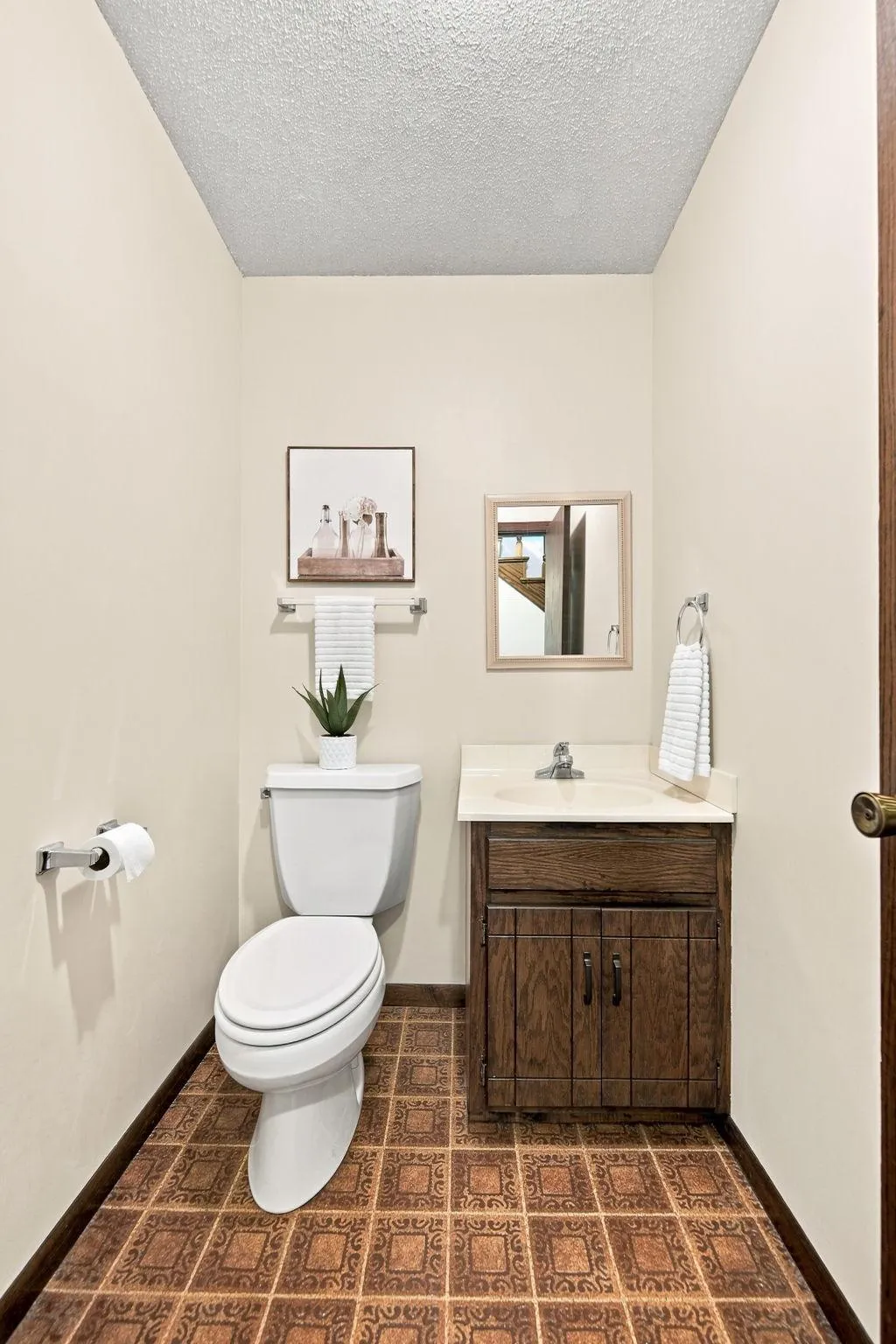 Photo 16 of 16755 7th Ne Street