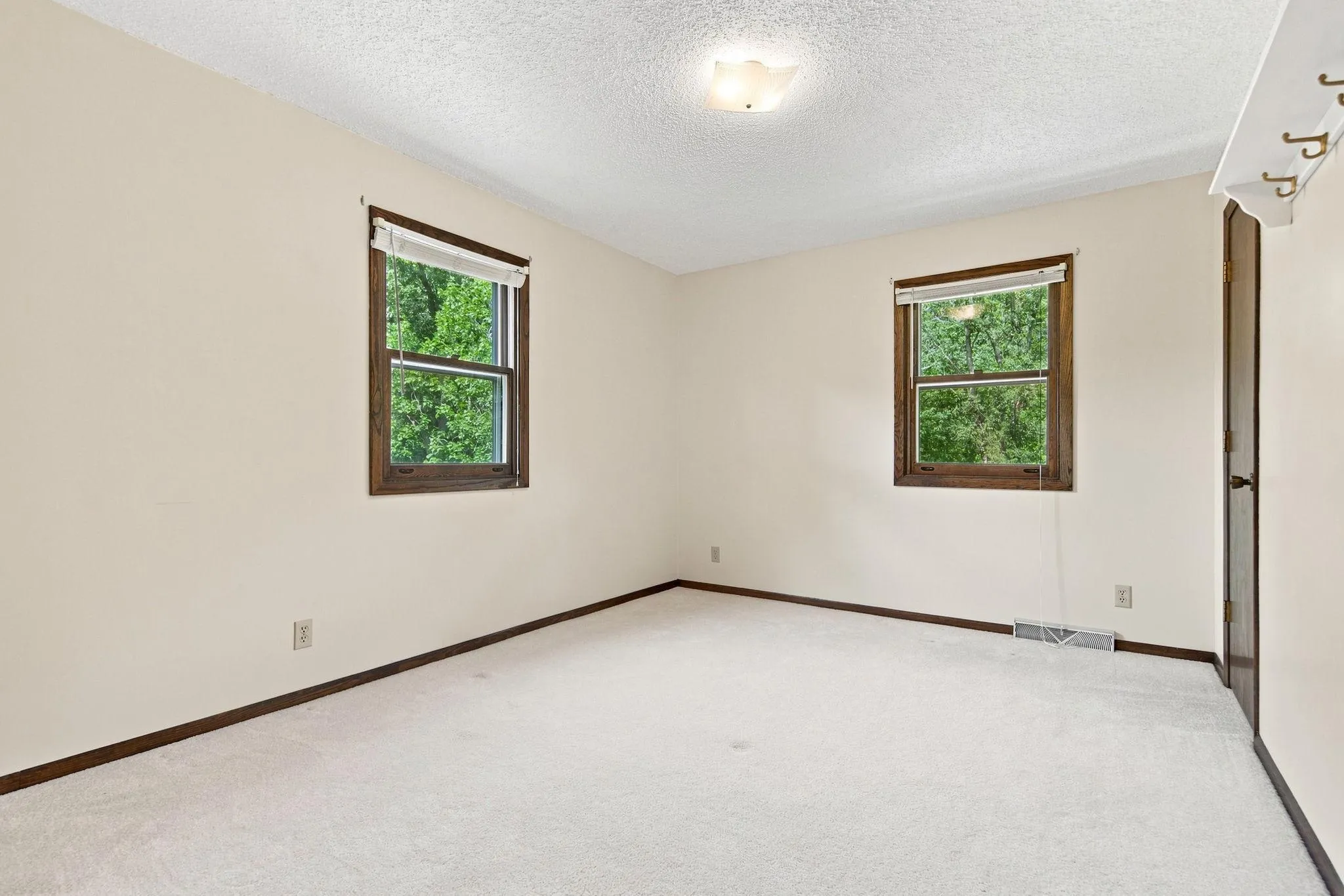 Photo 29 of 16755 7th Ne Street