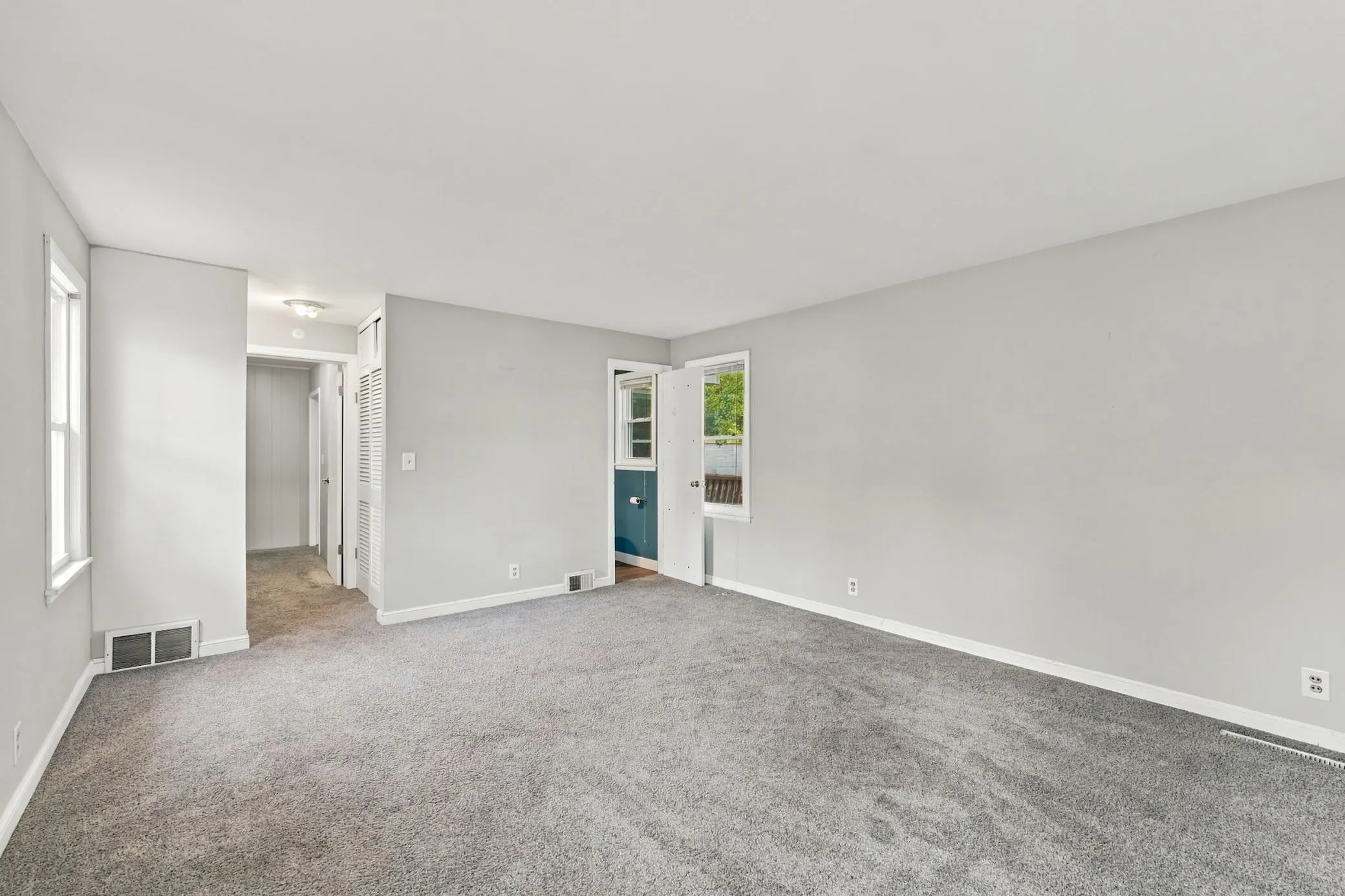 Photo 18 of 2149 Cardinal Lane