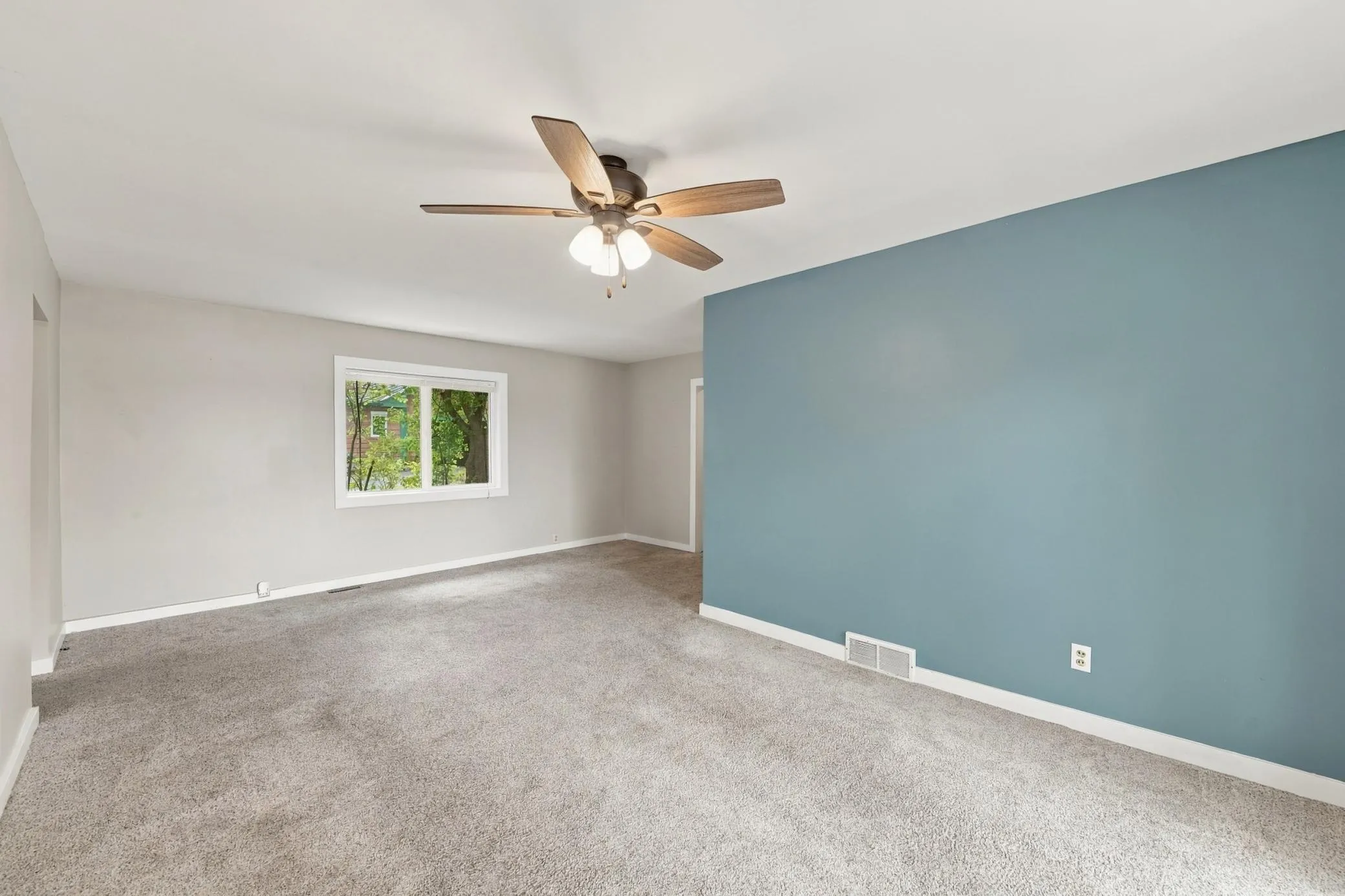 Photo 15 of 2149 Cardinal Lane