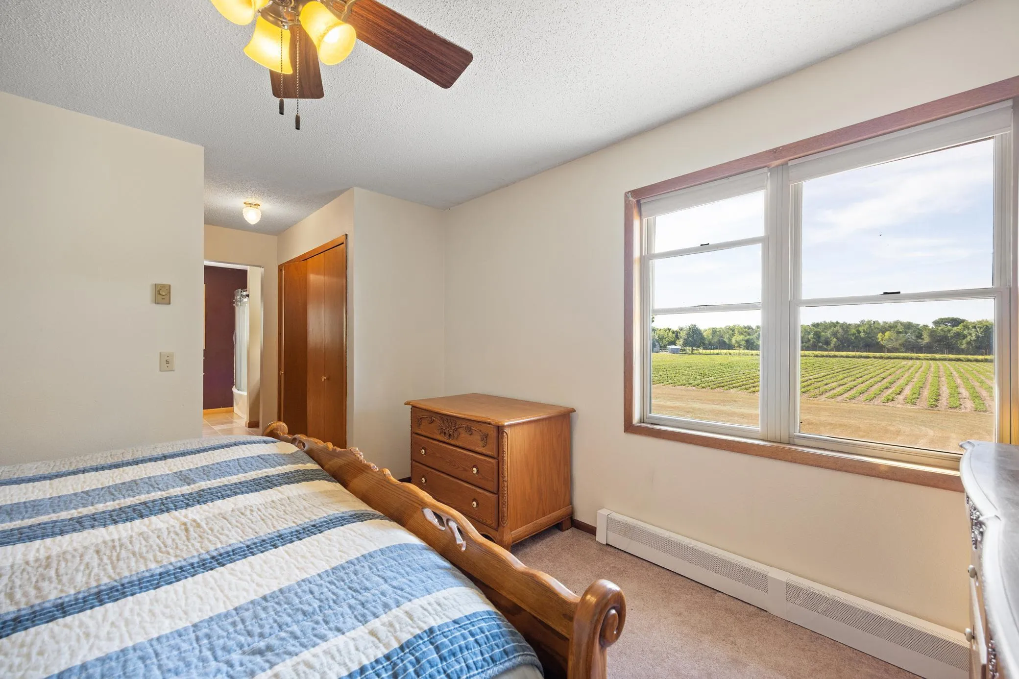Photo 13 of 409 127th Ne Street