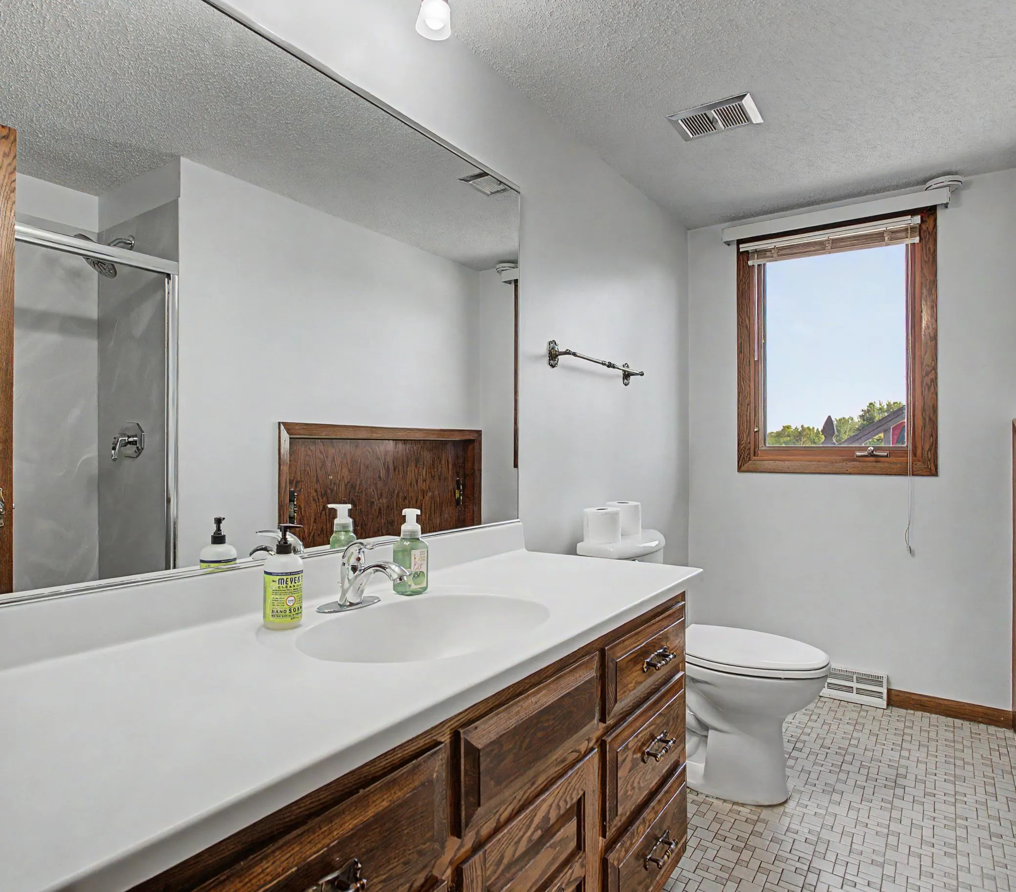 Photo 56 of 12785 James Avenue