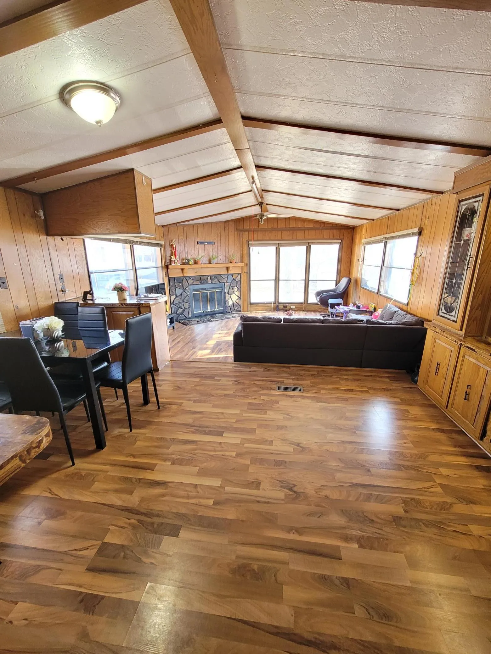 Photo 8 of 2665 Benlana Court