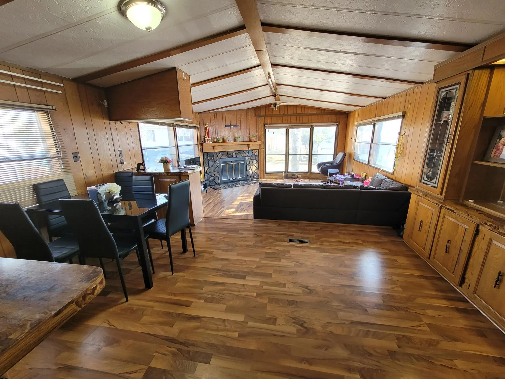 Photo 9 of 2665 Benlana Court