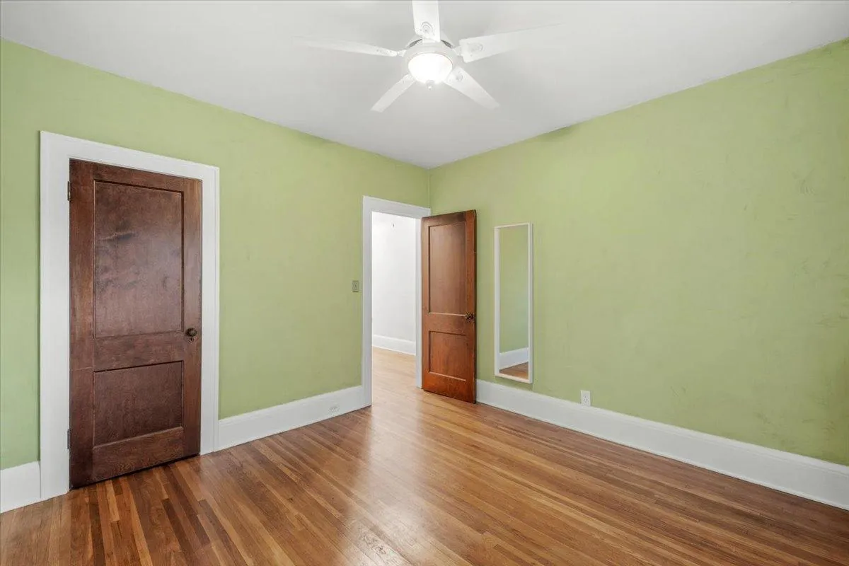Photo 14 of 4609 Blaisdell Avenue Unit 2