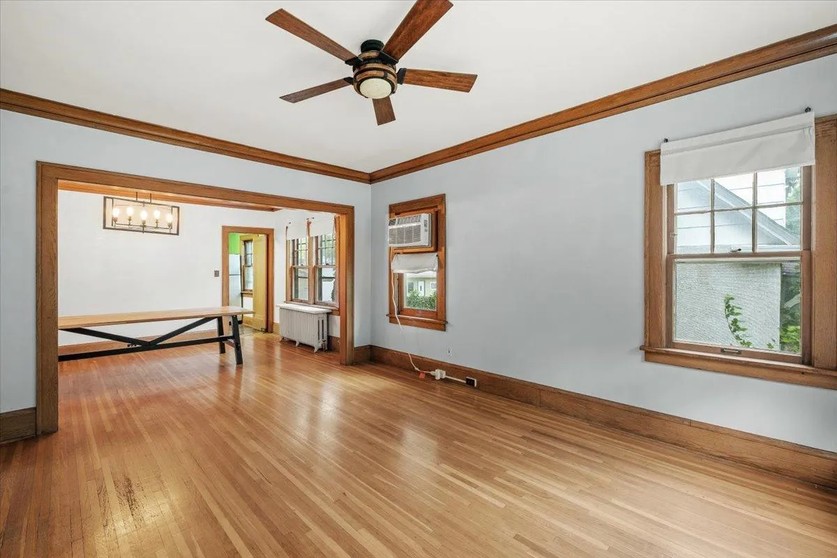 Photo 6 of 4609 Blaisdell Avenue Unit 2